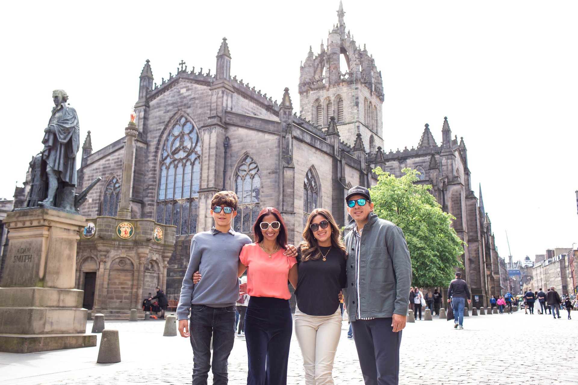 Edinburgh-United Kingdom-travel-story-Flytographer-9