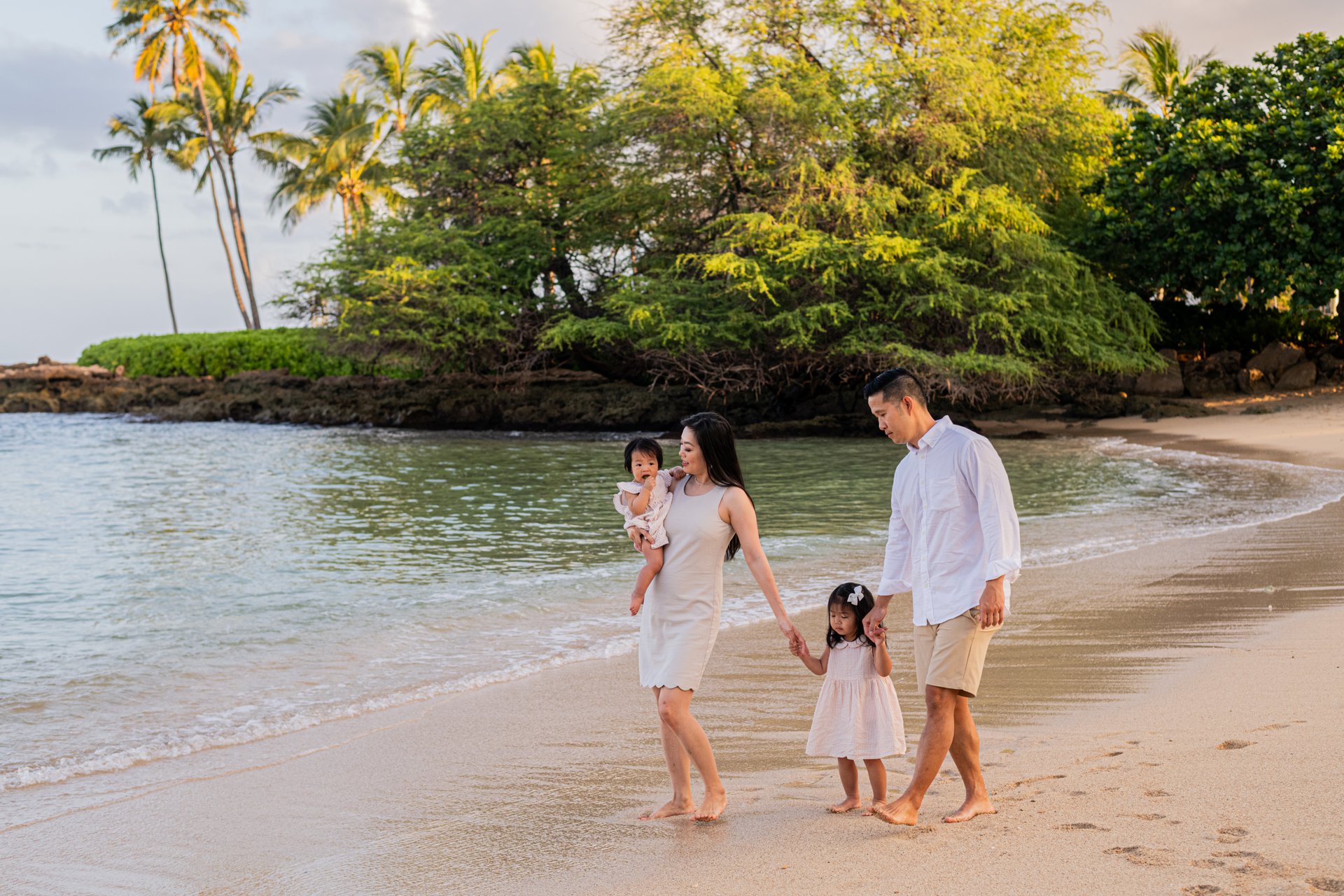 Honolulu-United States-travel-story-Flytographer-30