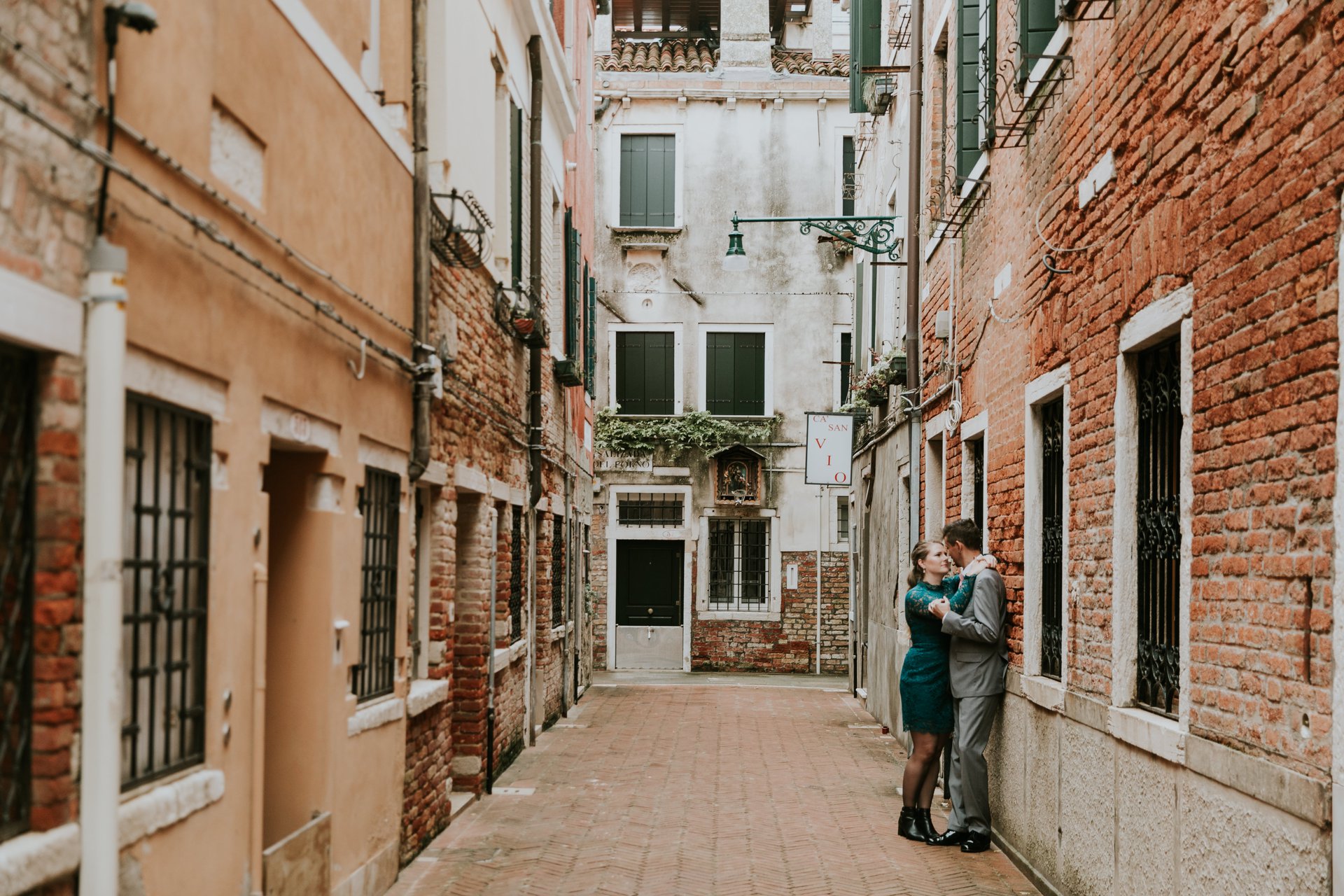 Venice-Italy-travel-story-Flytographer-17