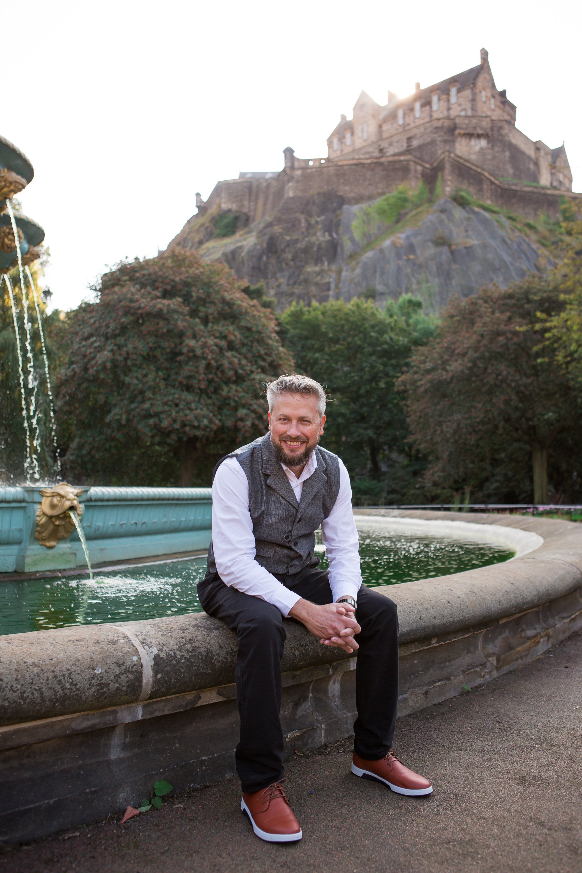 Edinburgh-United Kingdom-travel-story-Flytographer-7