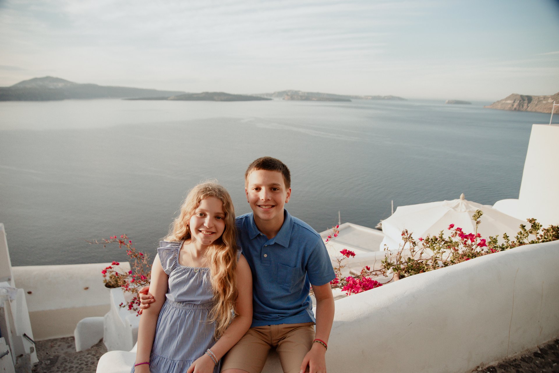 Santorini-Greece-travel-story-Flytographer-18