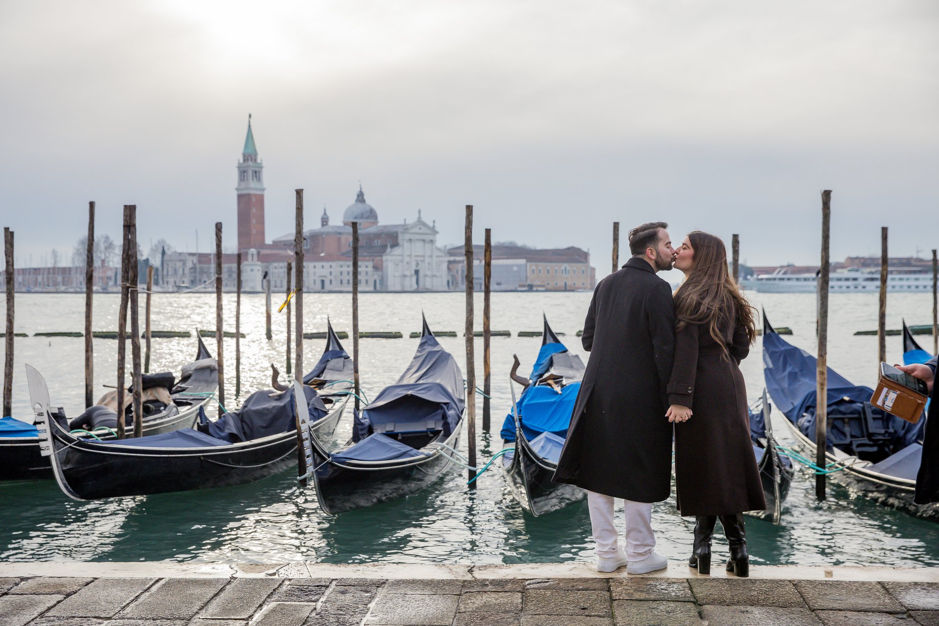 Venice-Italy-travel-story-Flytographer-70