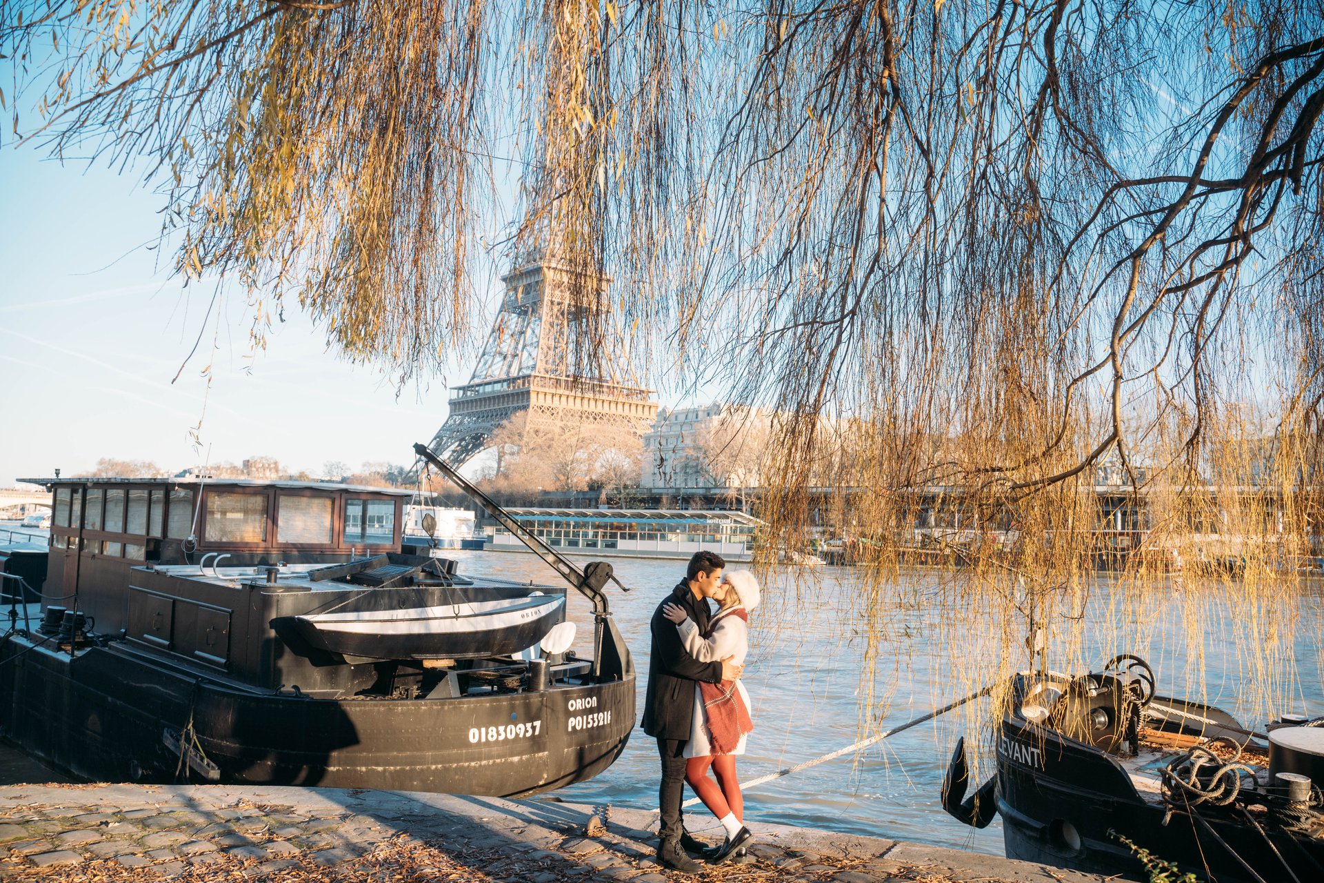 Paris-France-travel-story-Flytographer-19