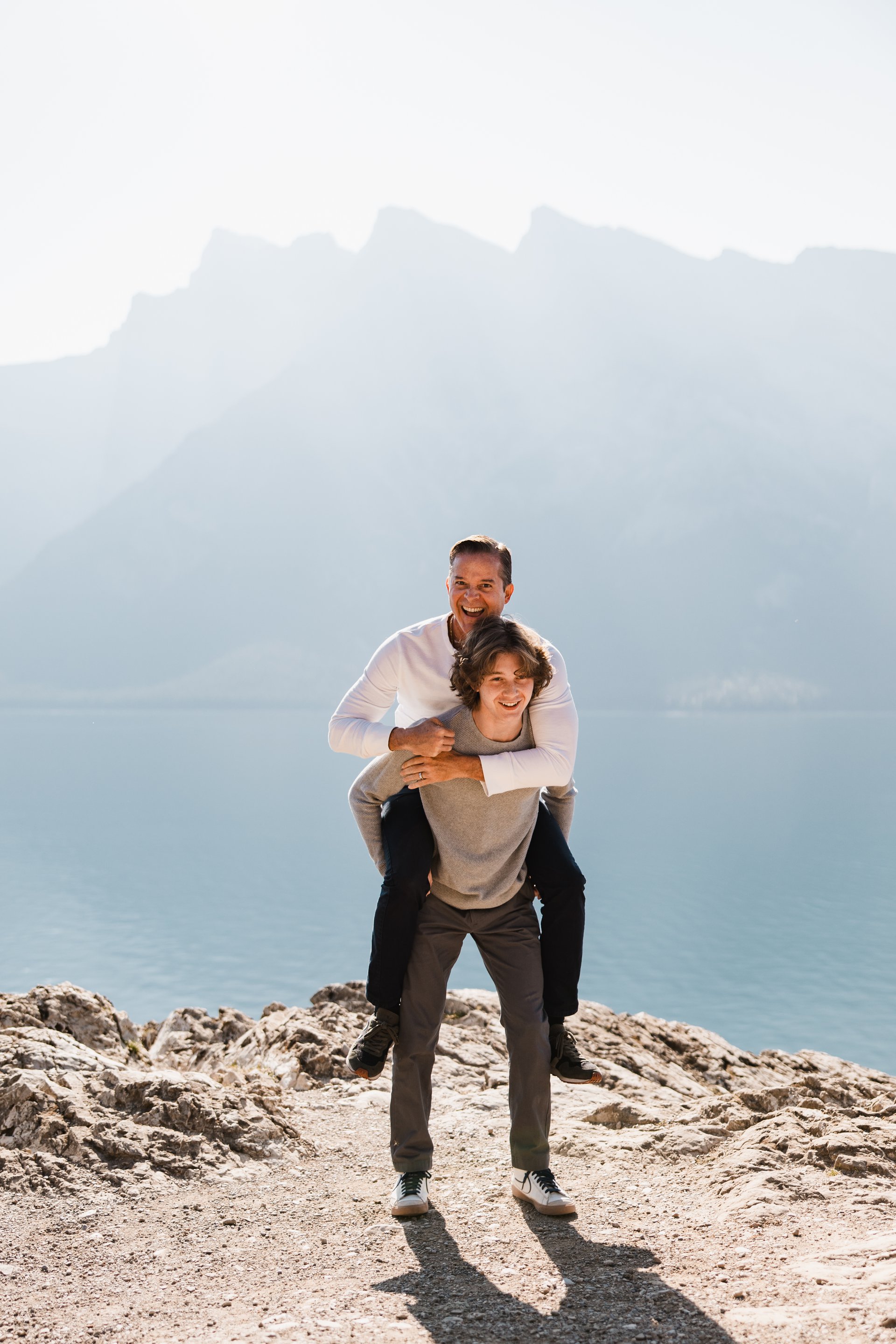 Banff-Canada-travel-story-Flytographer-24