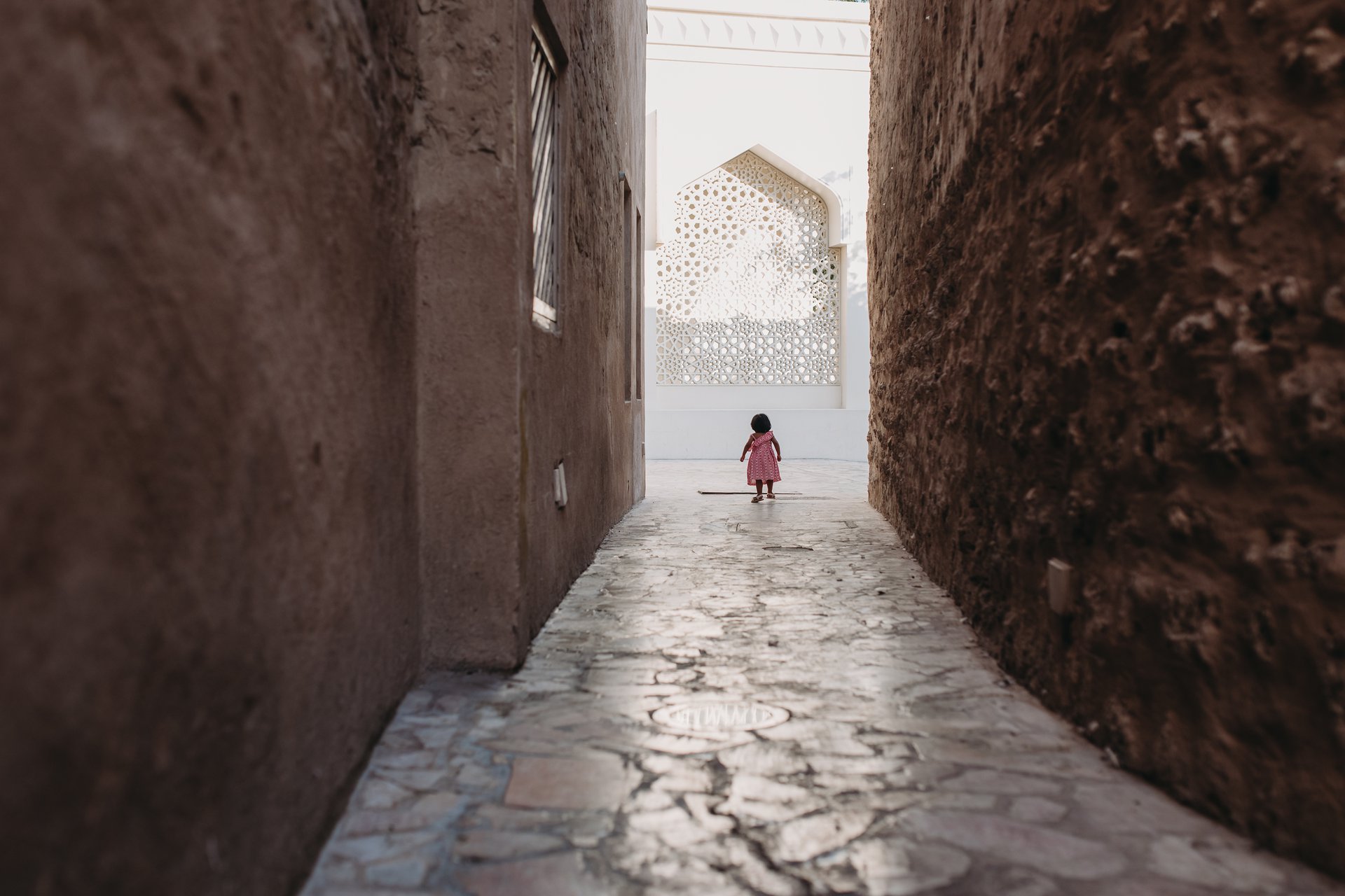 Dubai-United Arab Emirates-travel-story-Flytographer-7