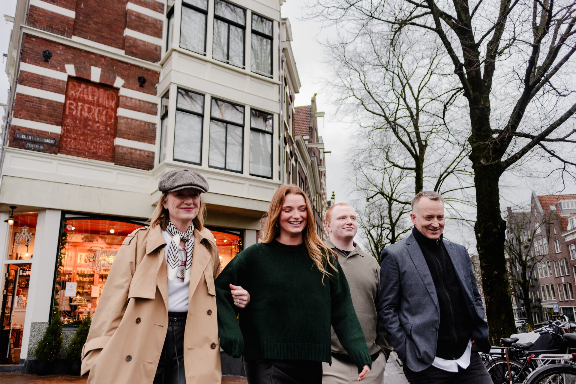 Amsterdam-Netherlands-travel-story-Flytographer-11