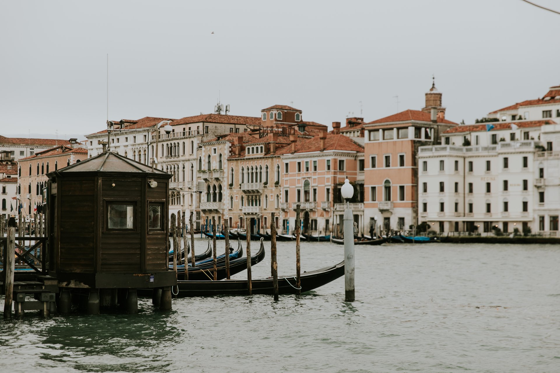 Venice-Italy-travel-story-Flytographer-5