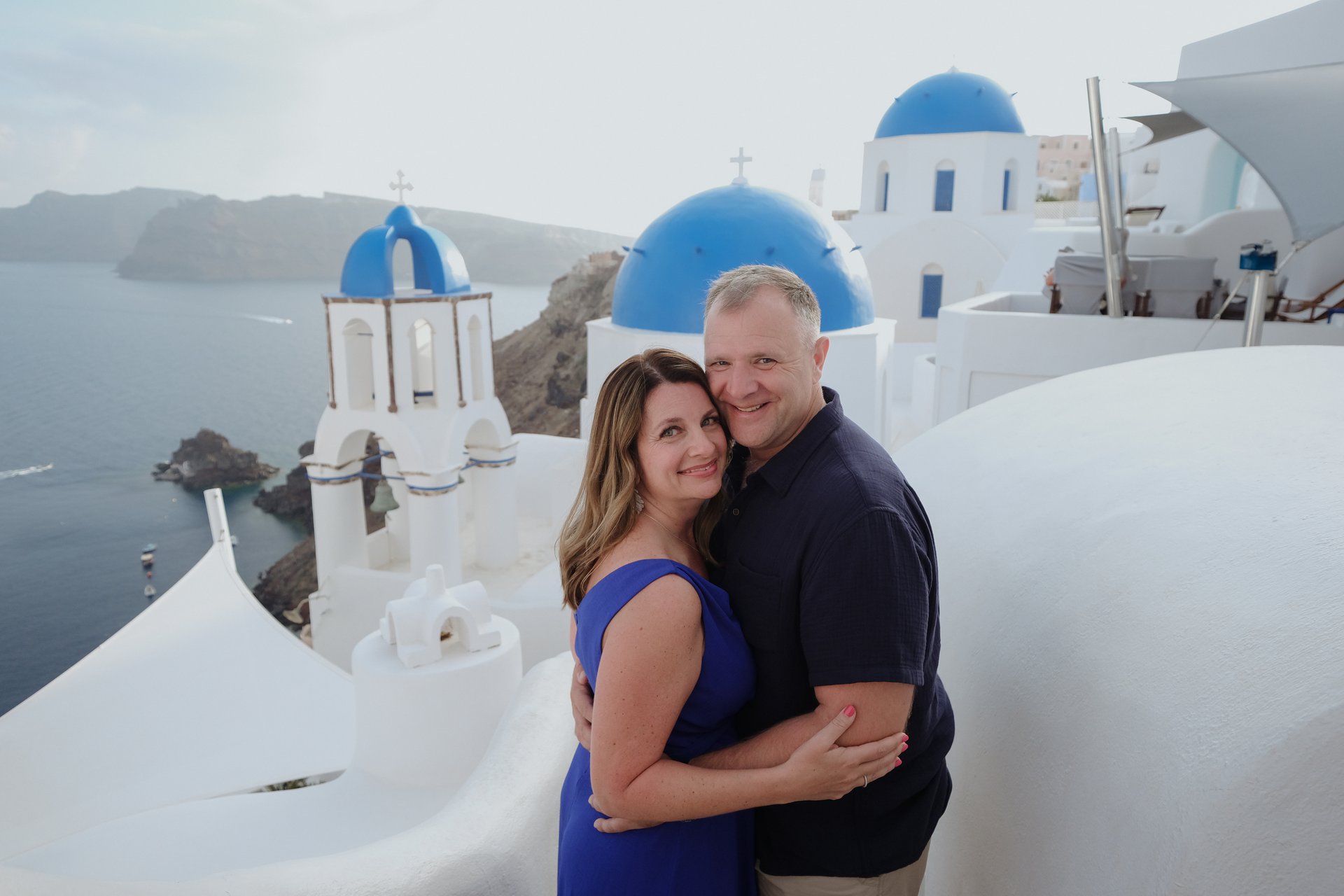 Santorini-Greece-travel-story-Flytographer-2