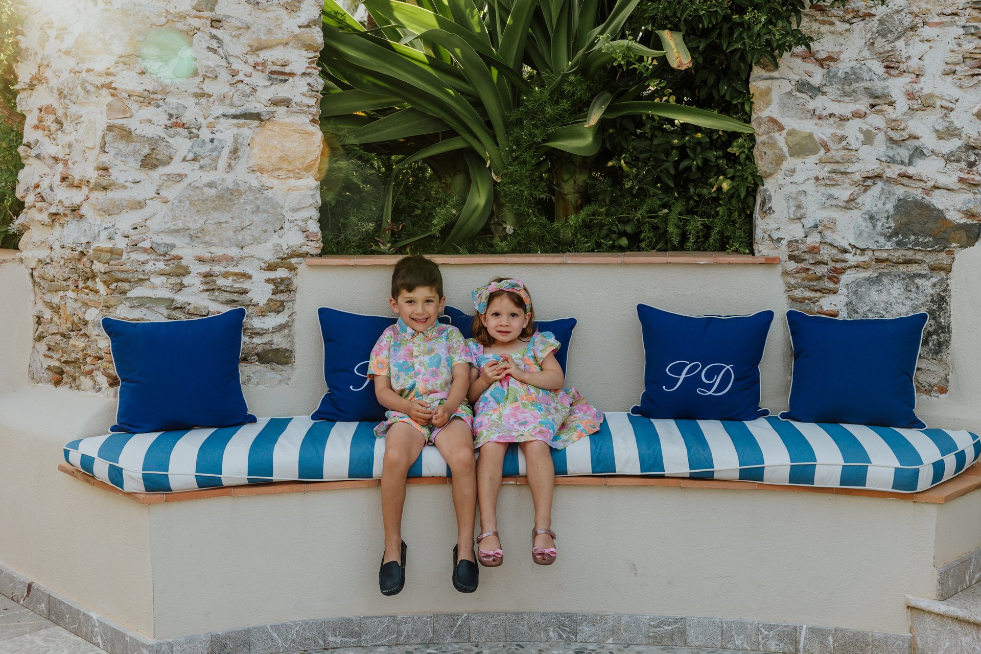 Taormina-Italy-travel-story-Flytographer-28