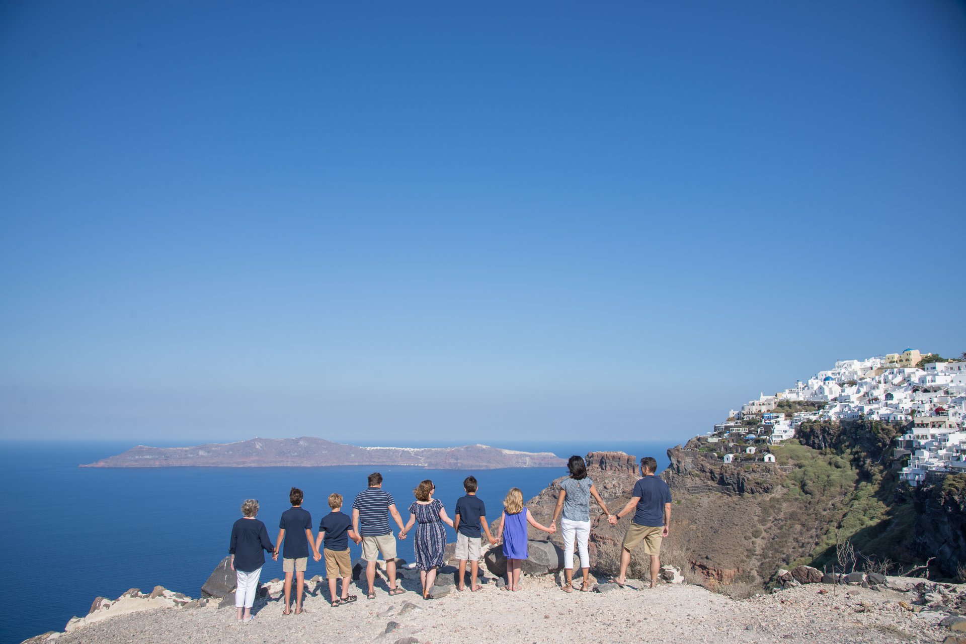 Santorini-Greece-travel-story-Flytographer-1