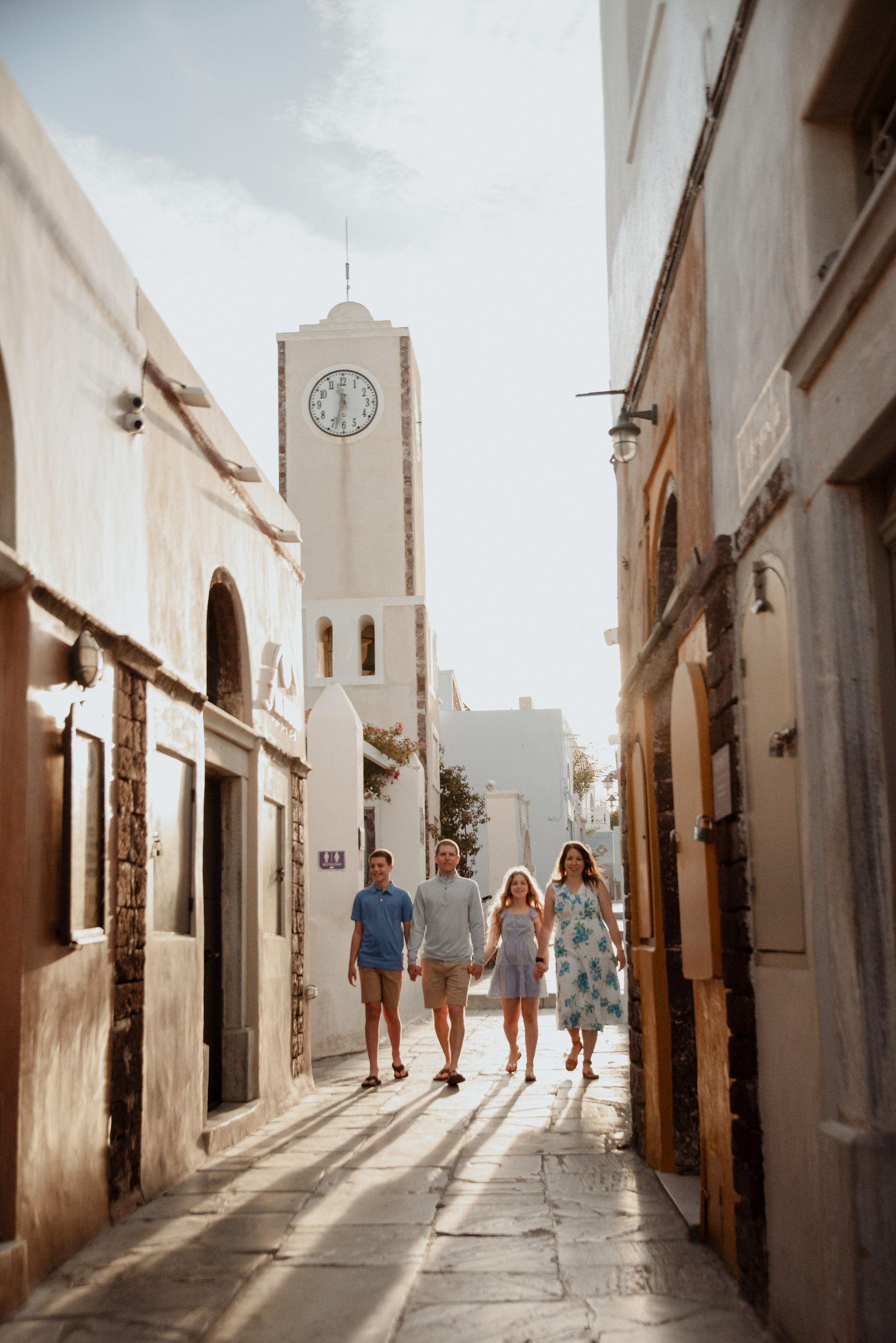 Santorini-Greece-travel-story-Flytographer-19