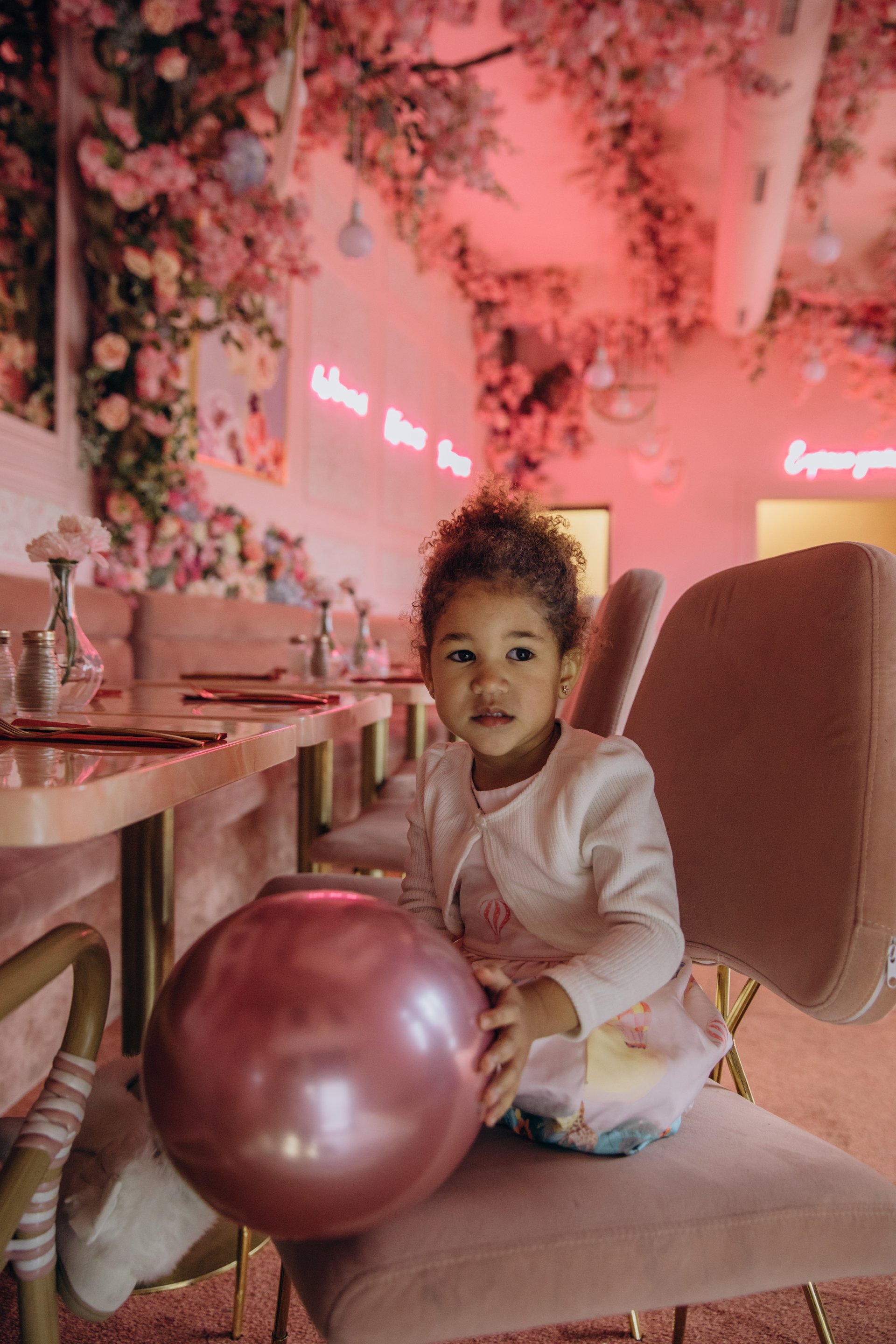 Paris-France-travel-story-Flytographer-38