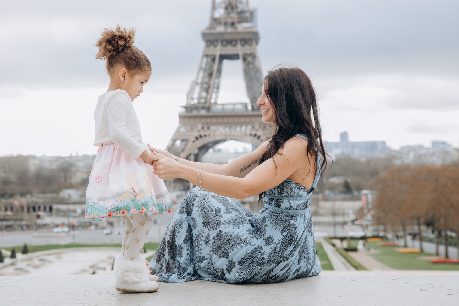 Paris-France-travel-story-Flytographer-9