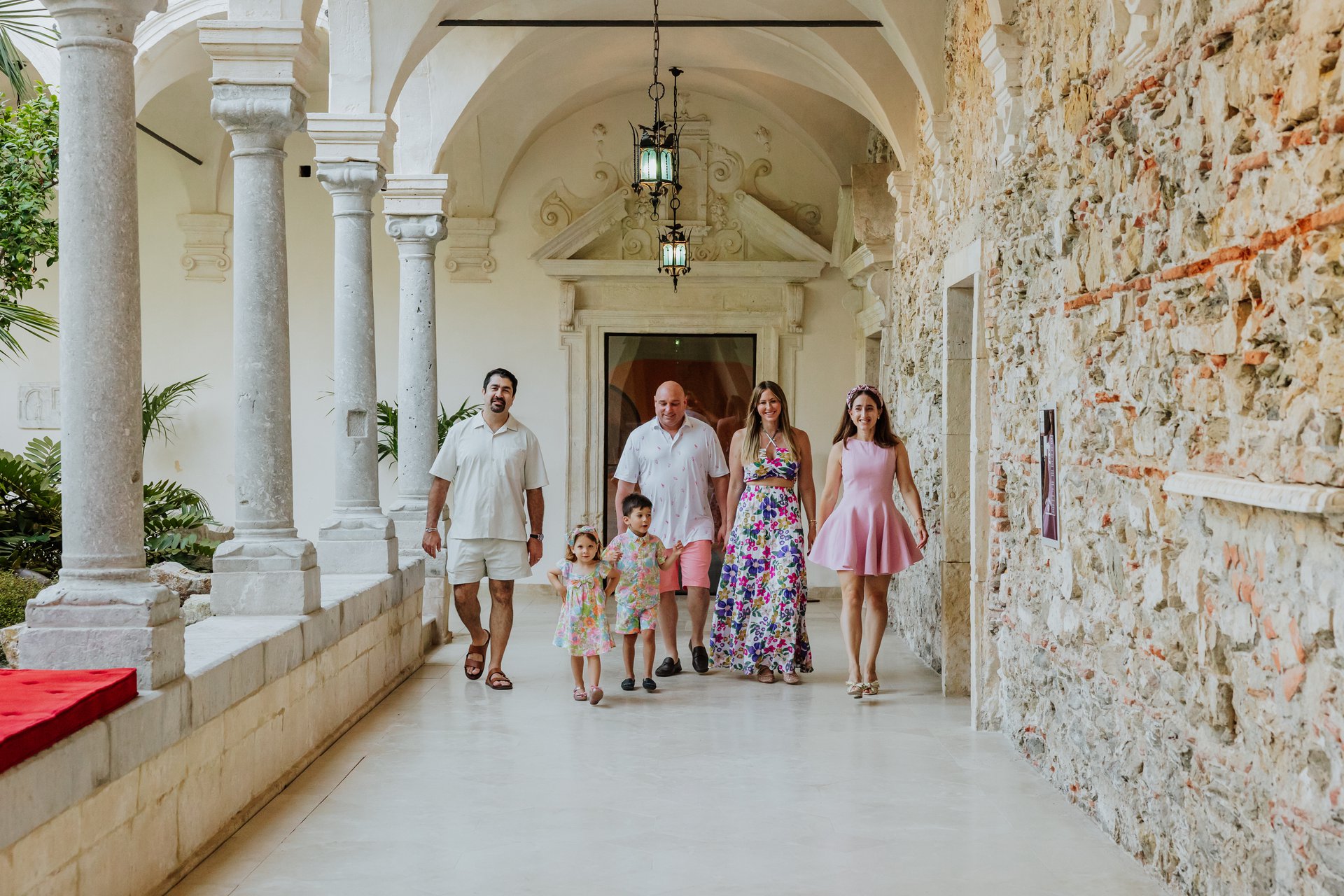 Taormina-Italy-travel-story-Flytographer-49