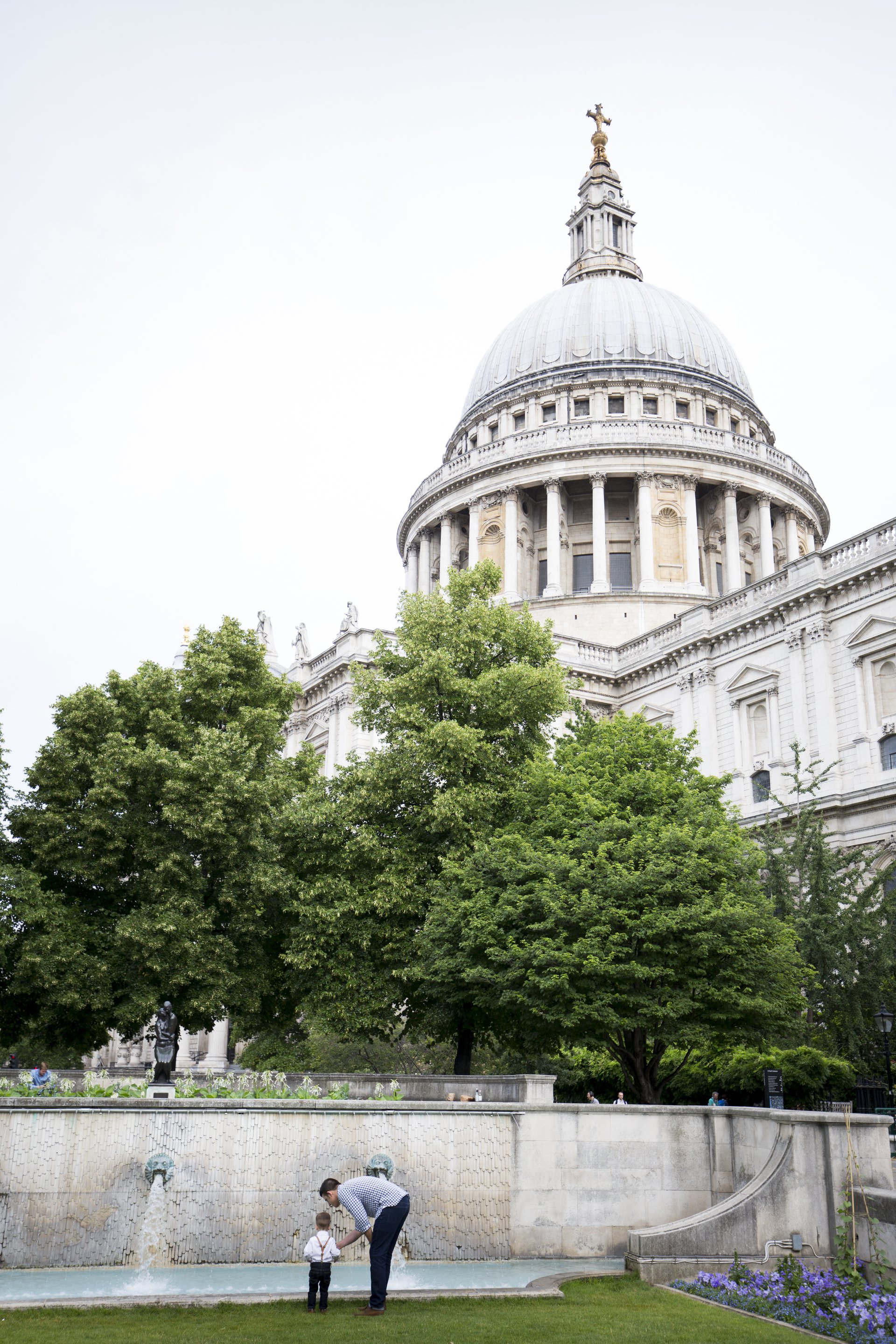 London-United Kingdom-travel-story-Flytographer-9