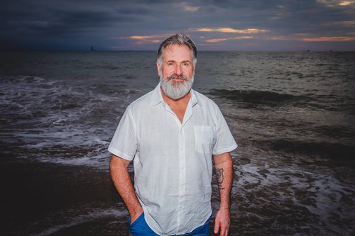 Photo by Anibal Rene