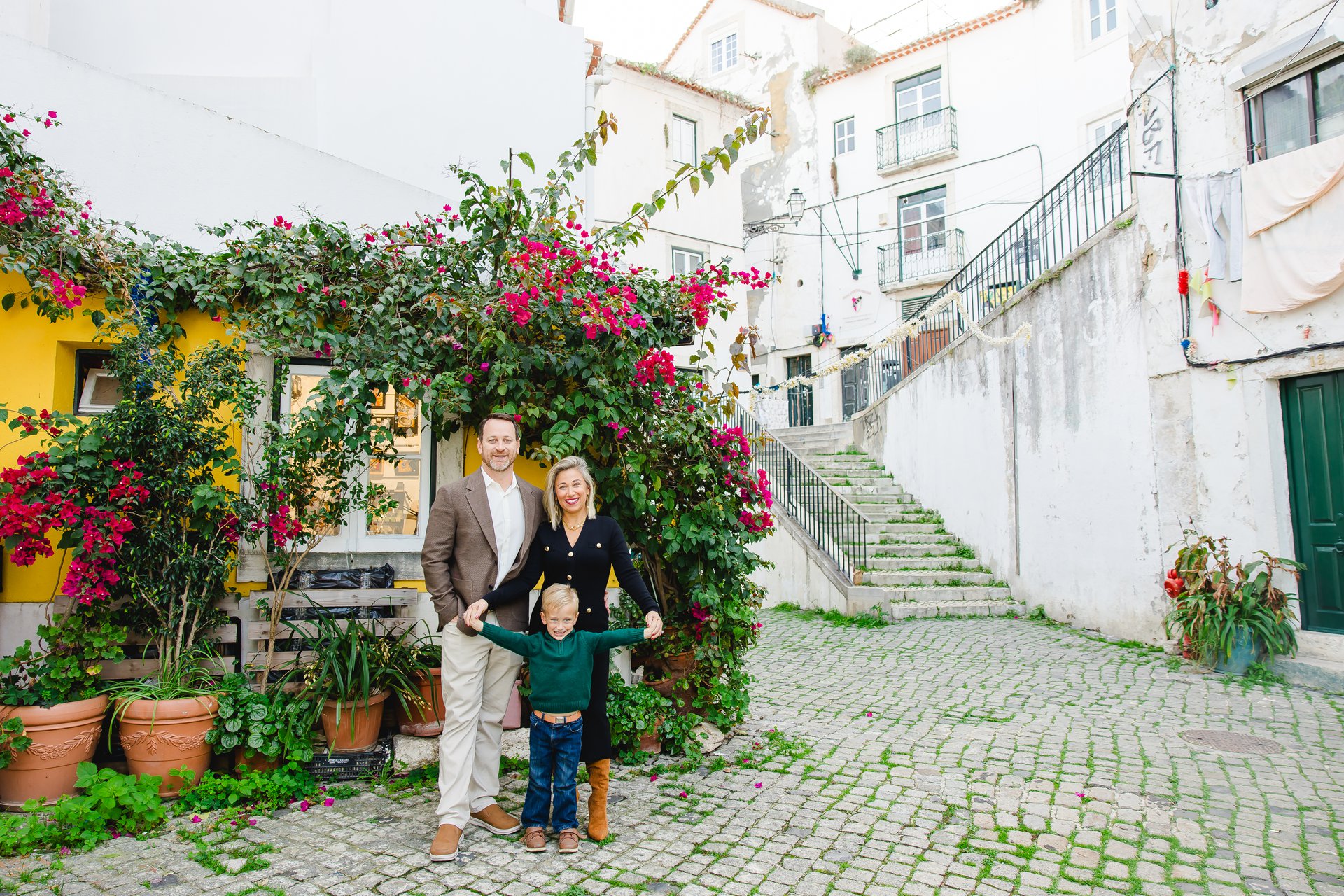 Lisbon-Portugal-travel-story-Flytographer-20