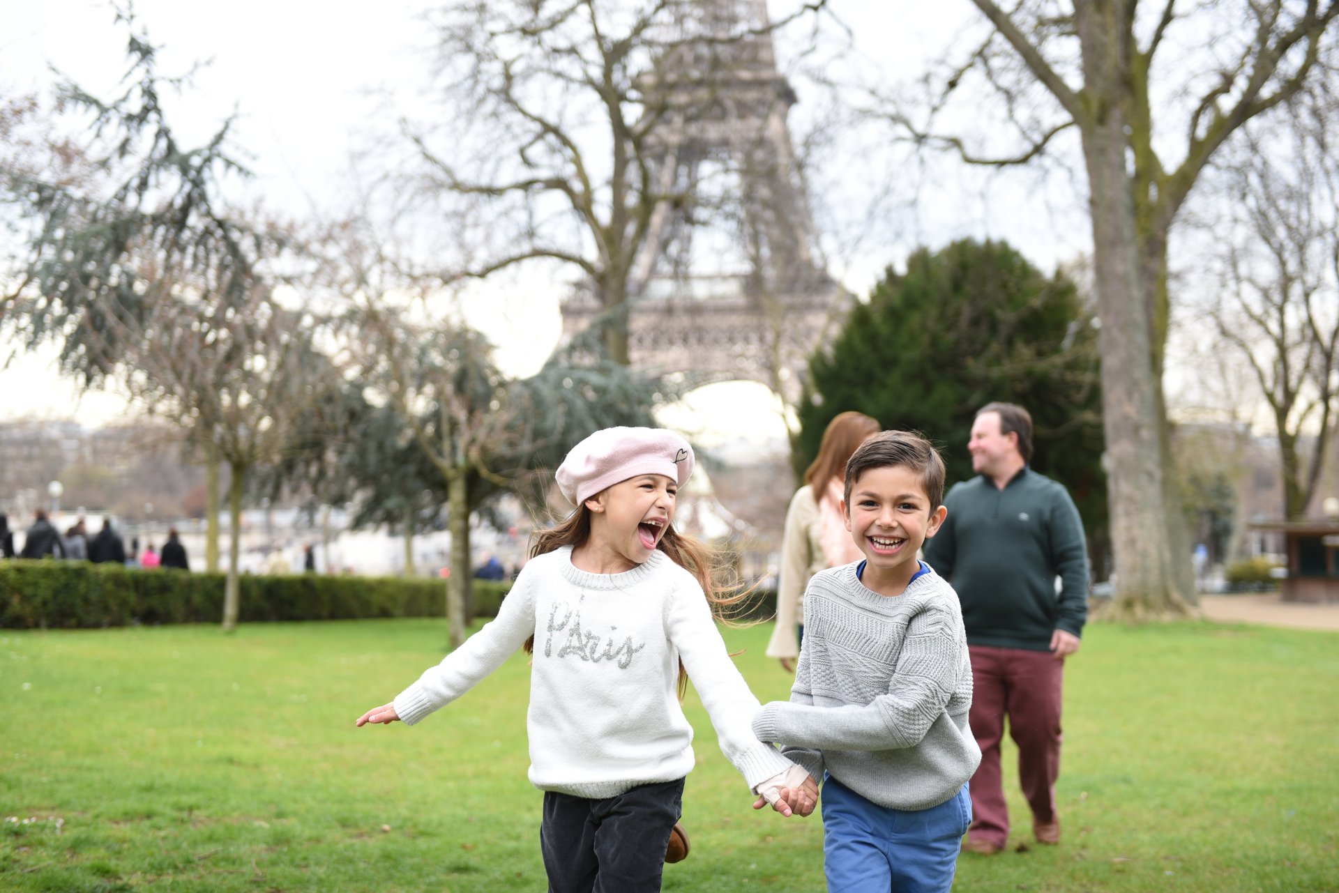 Paris-France-travel-story-Flytographer-12