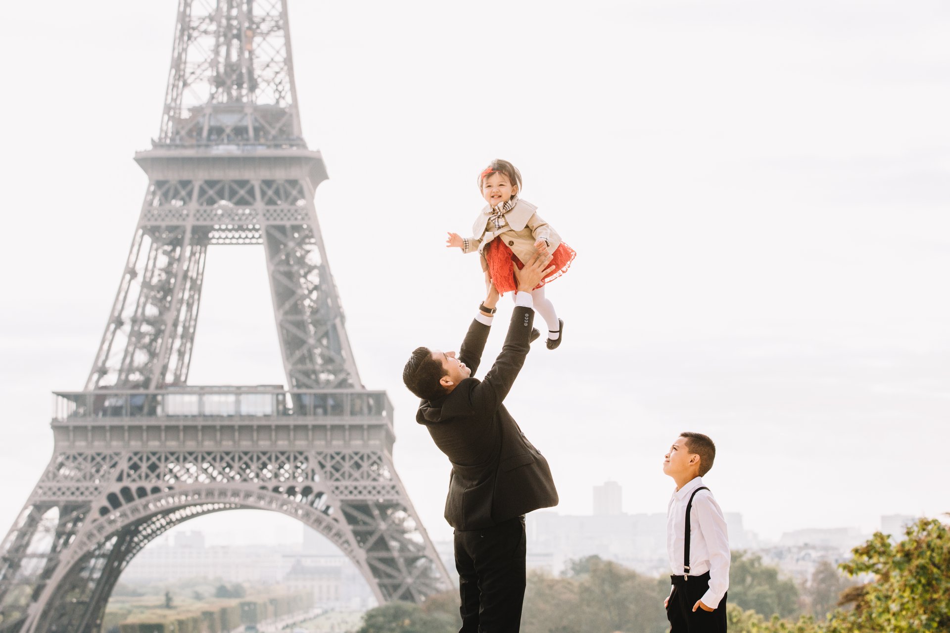 Paris-France-travel-story-Flytographer-23