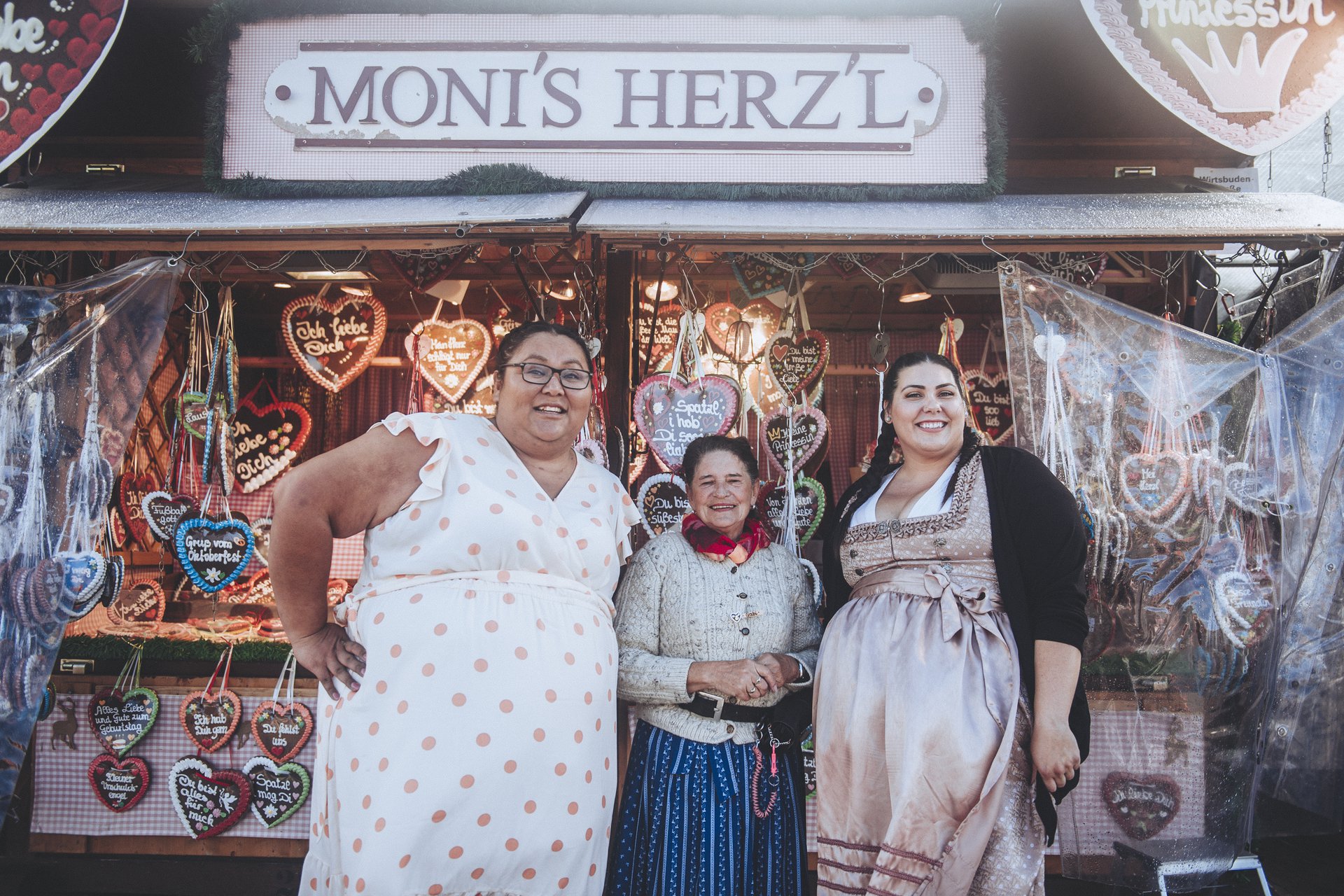 Munich-Germany-travel-story-Flytographer-20