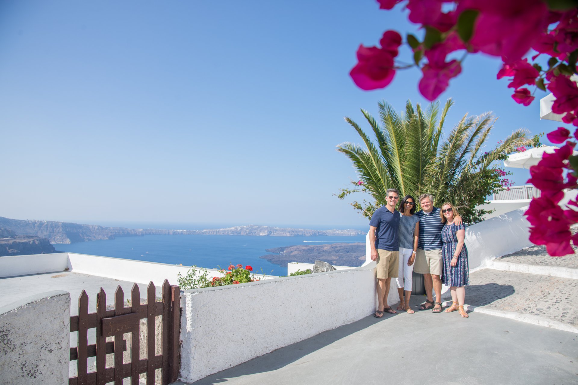 Santorini-Greece-travel-story-Flytographer-20