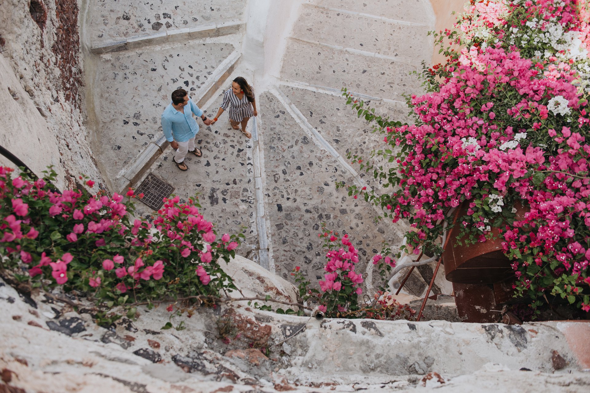 Santorini-Greece-travel-story-Flytographer-16