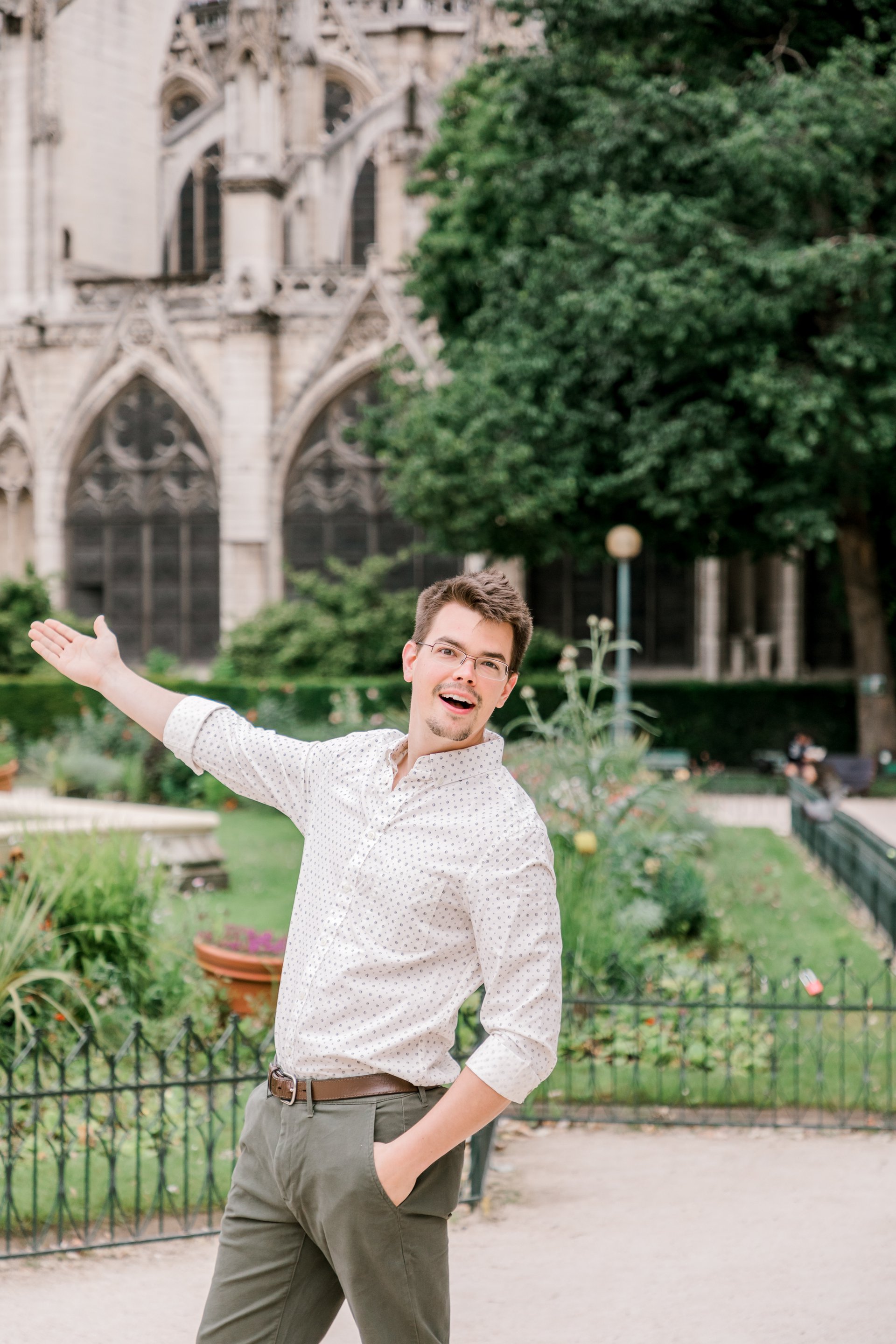 Paris-France-travel-story-Flytographer-12