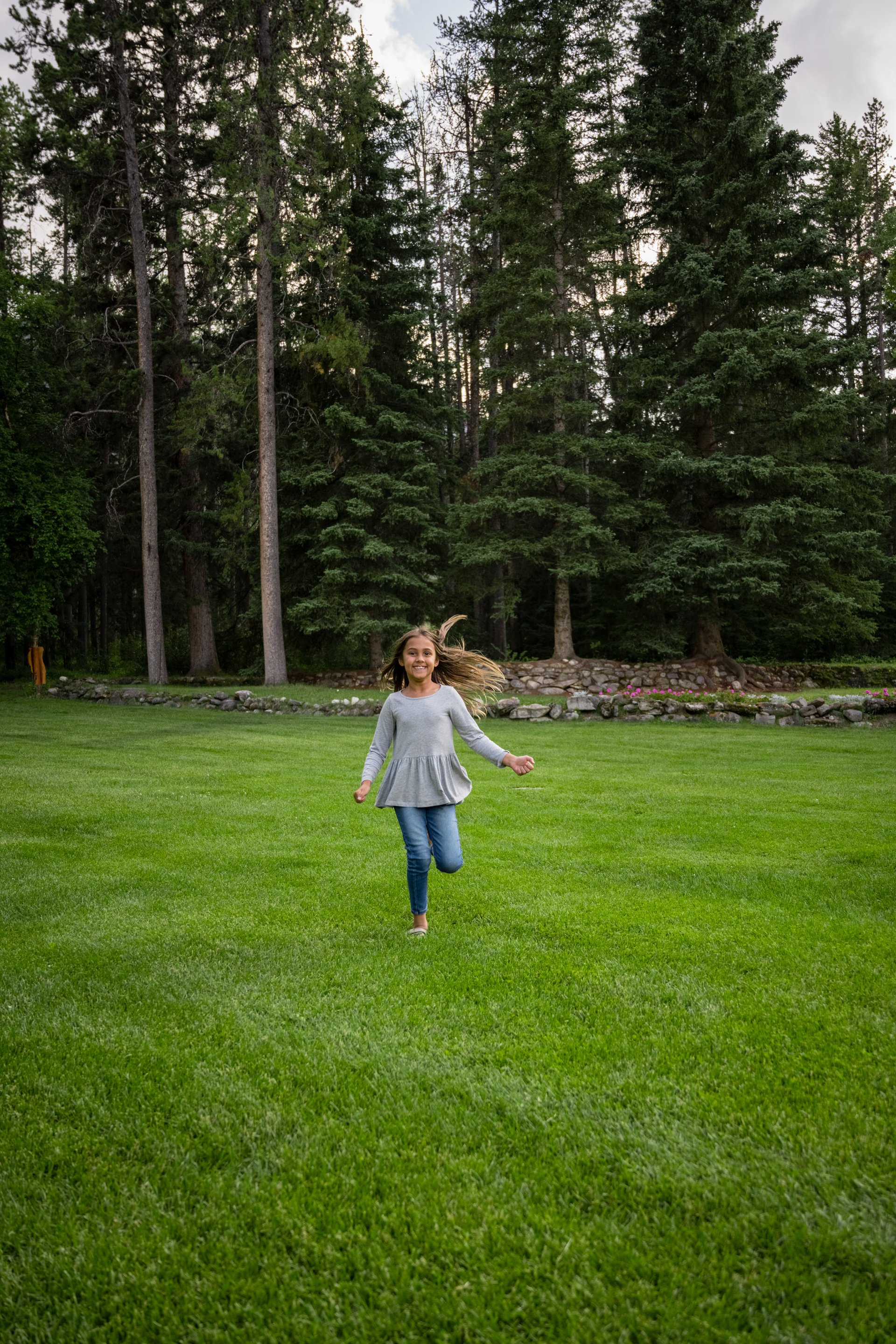 Banff-Canada-travel-story-Flytographer-9