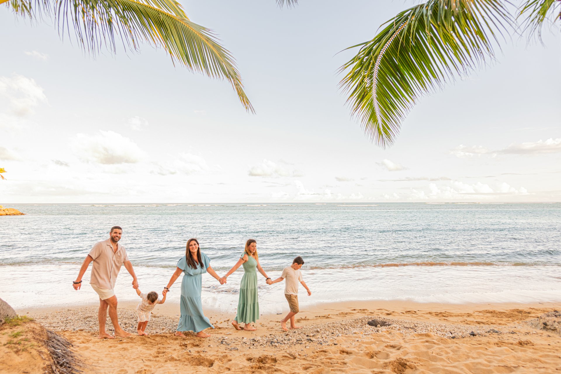 Honolulu-United States-travel-story-Flytographer-24
