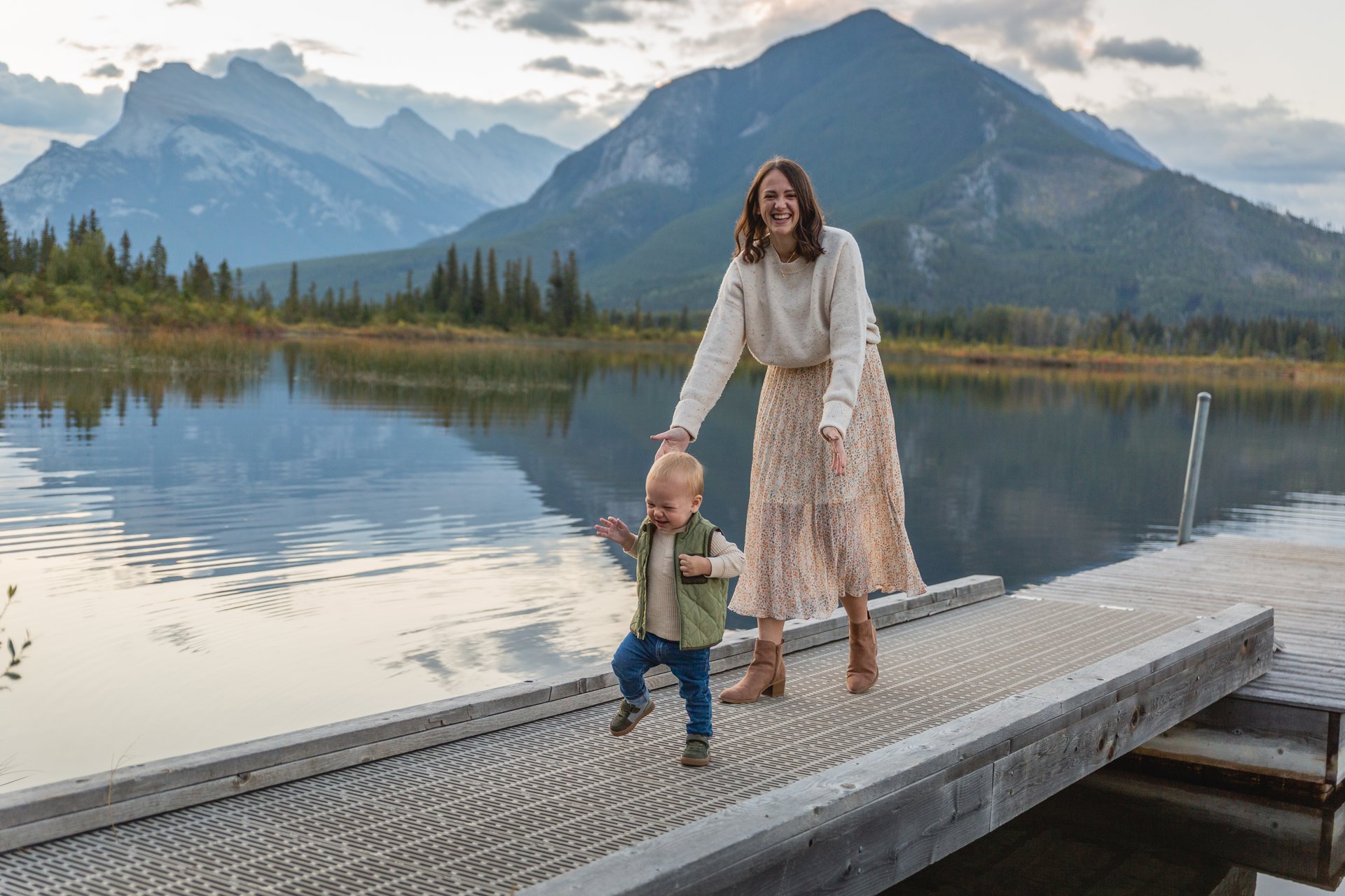 Banff-Canada-travel-story-Flytographer-5