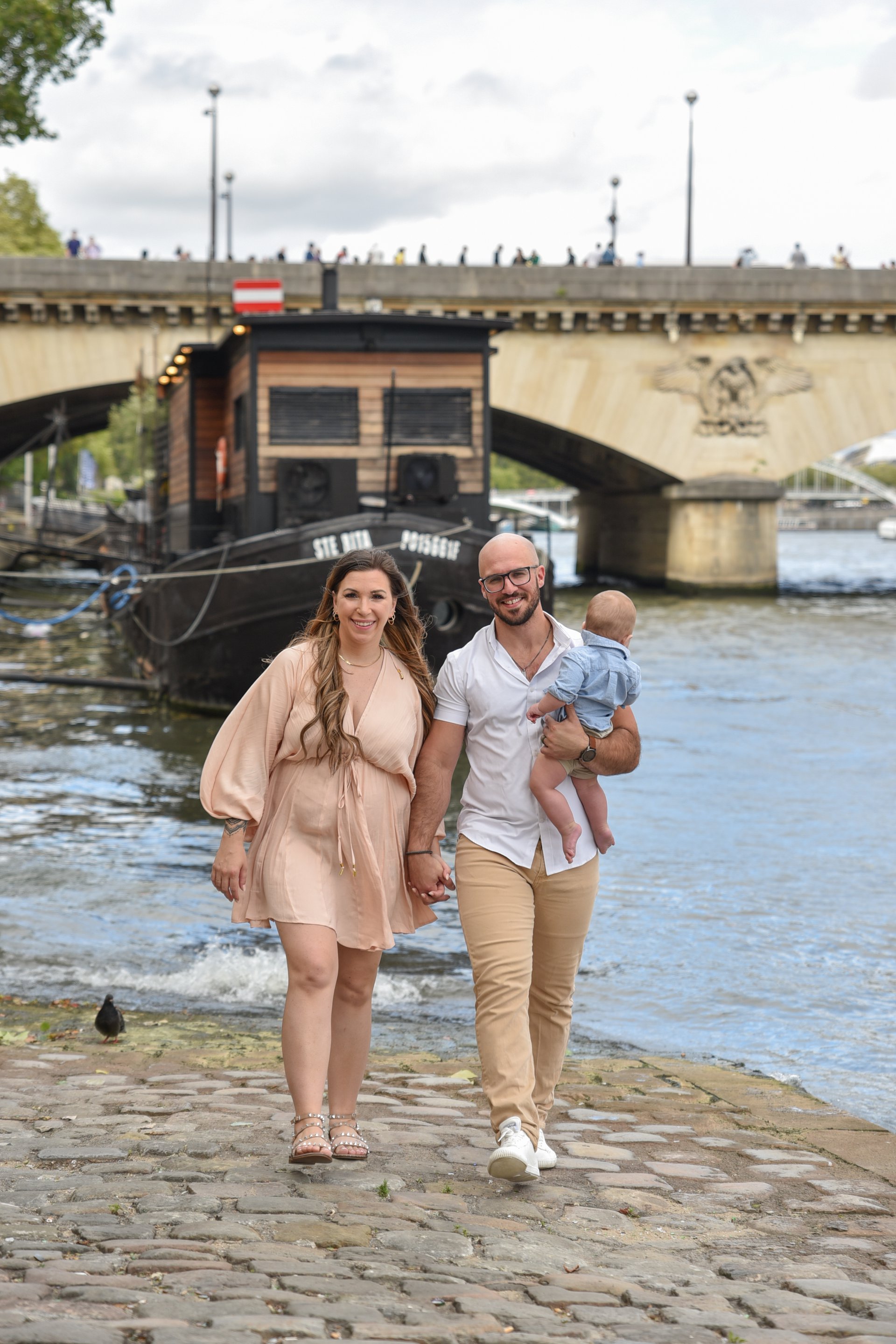 Paris-France-travel-story-Flytographer-31