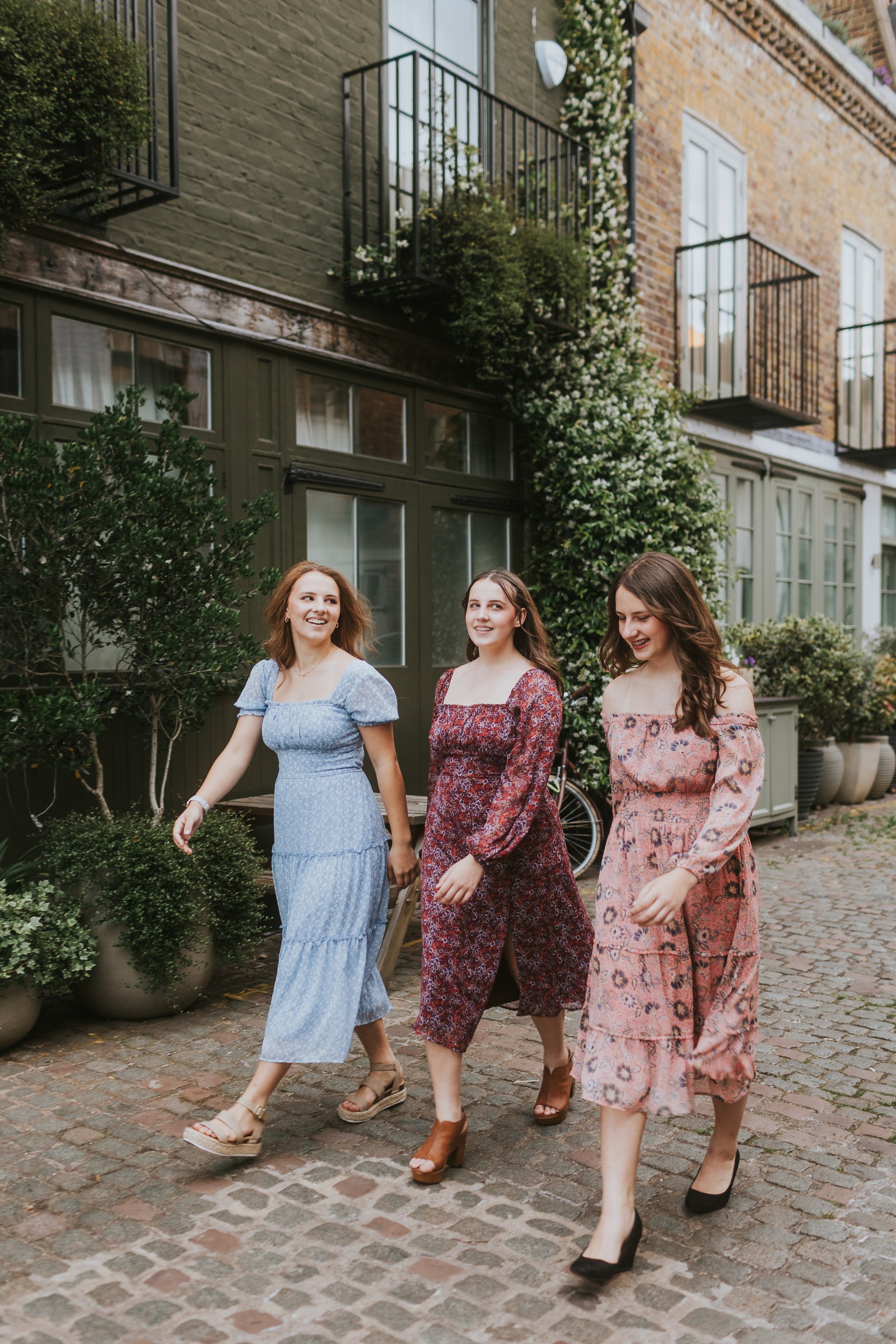 London-United Kingdom-travel-story-Flytographer-11