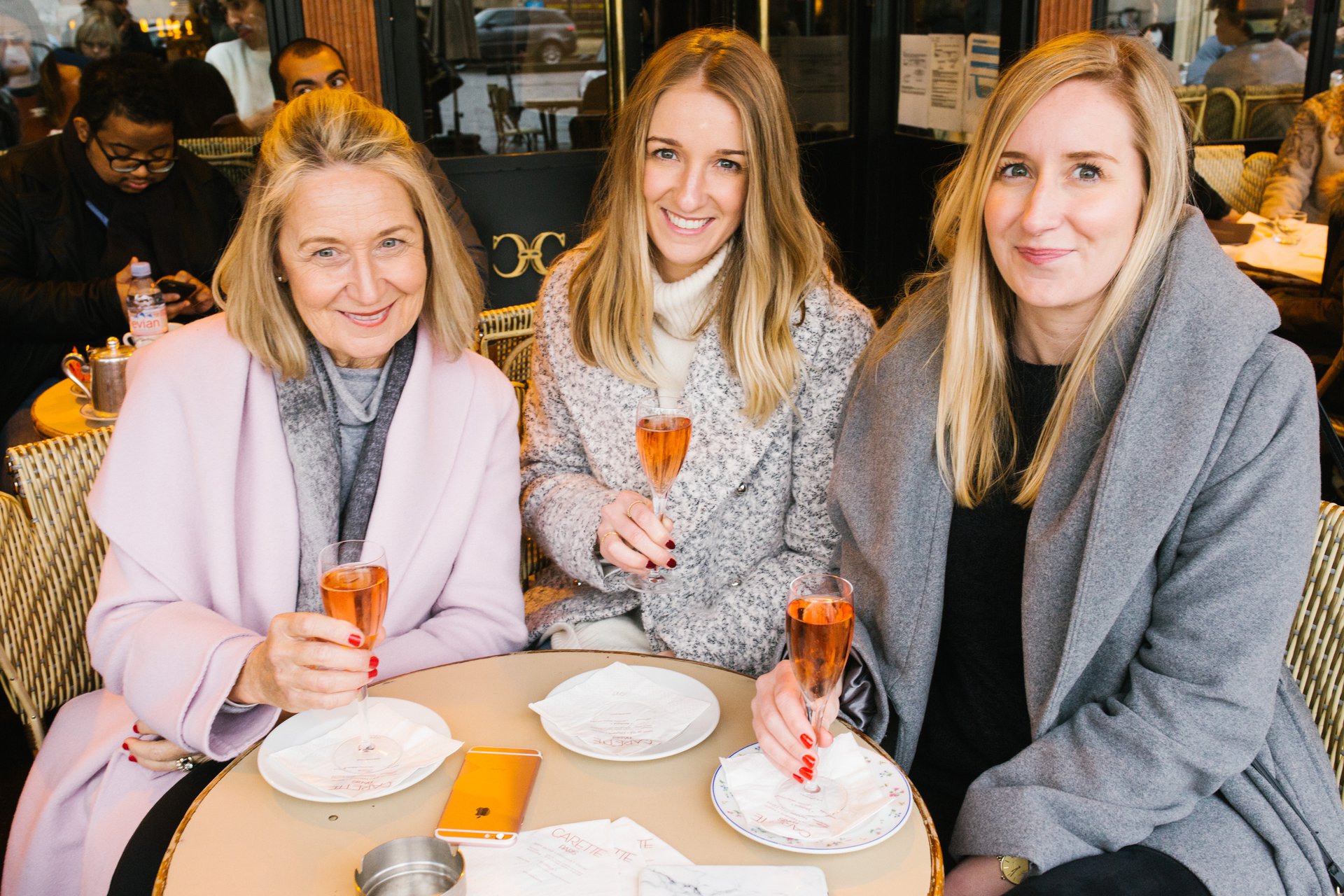 Paris-France-travel-story-Flytographer-25