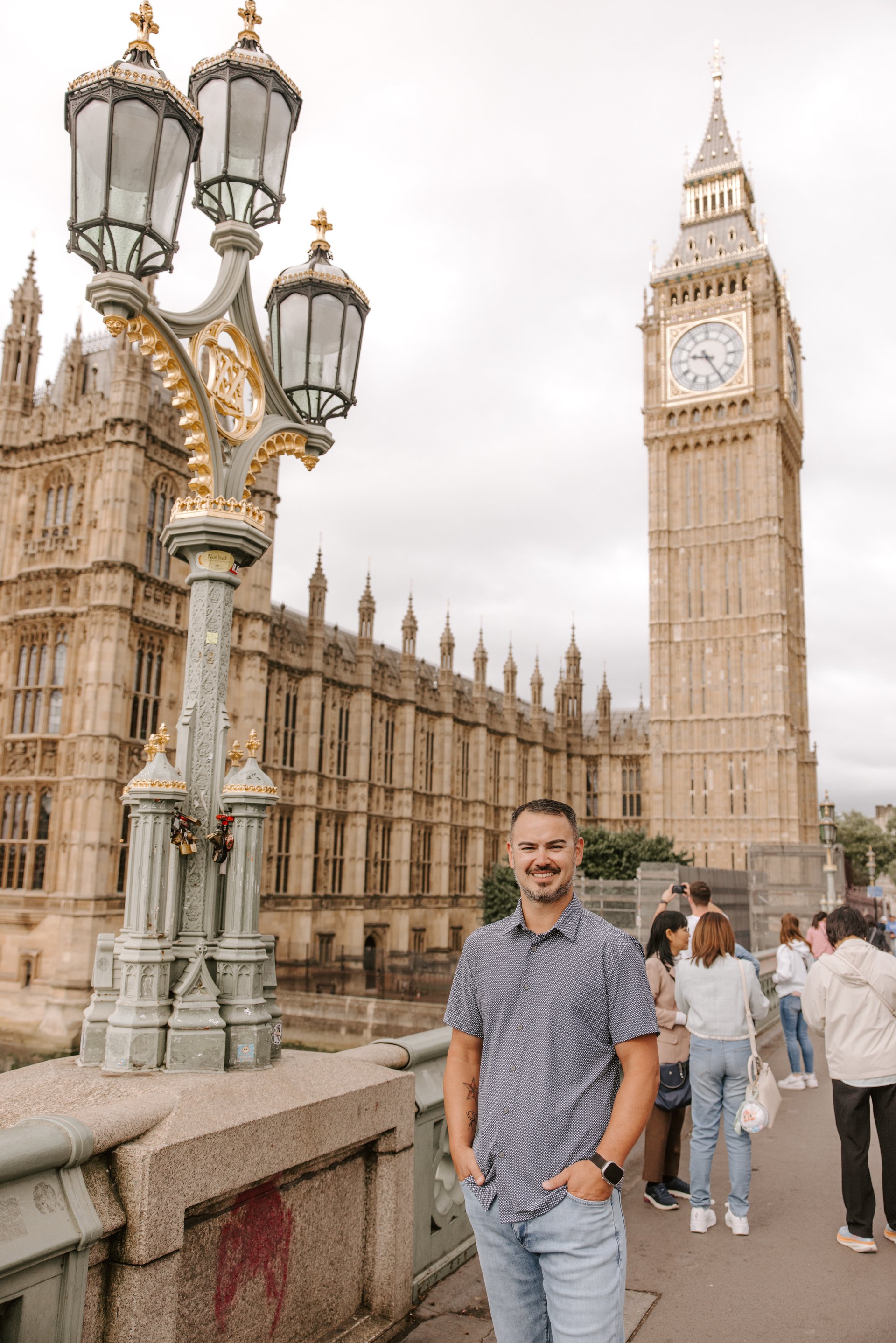 London-United Kingdom-travel-story-Flytographer-11