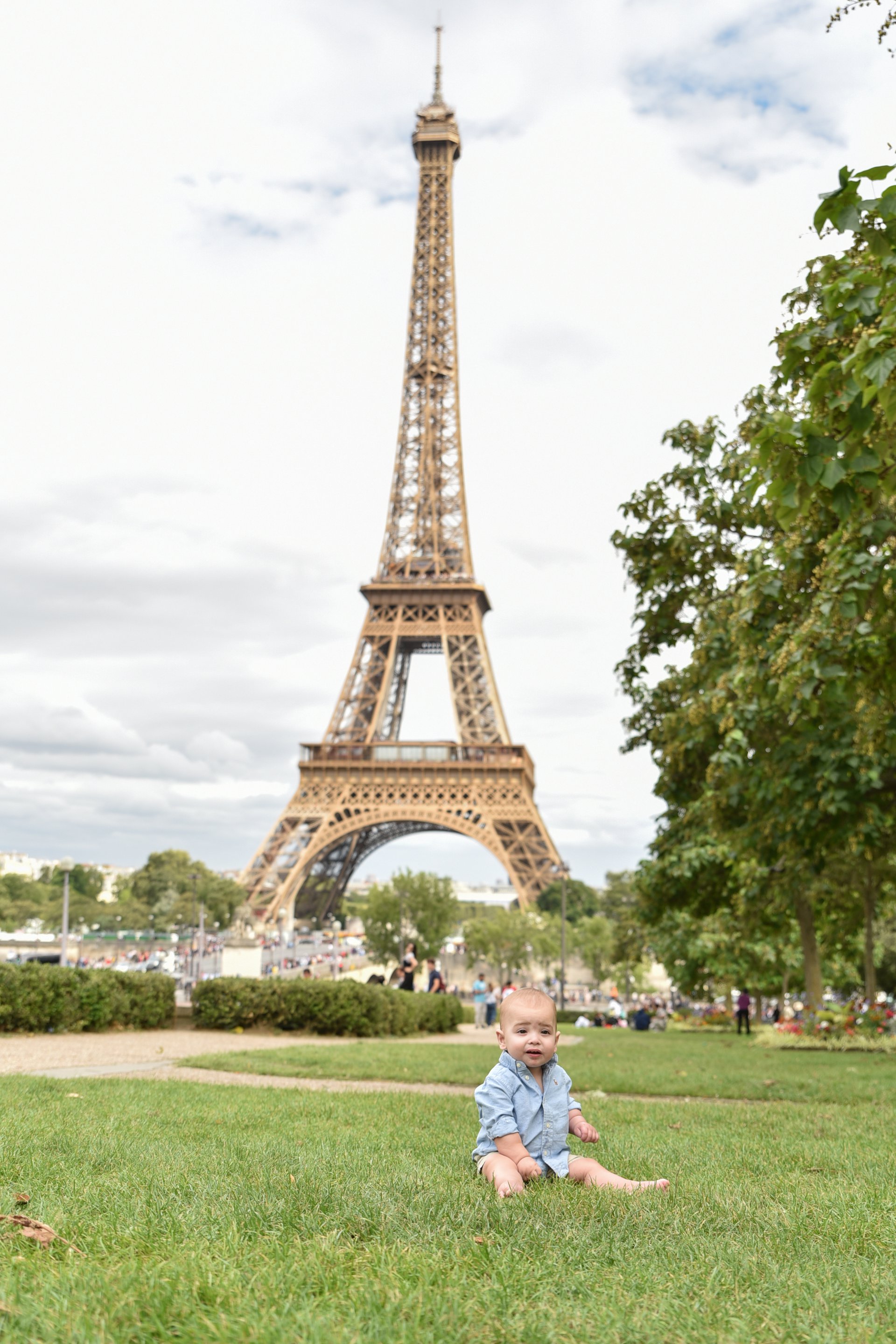 Paris-France-travel-story-Flytographer-13