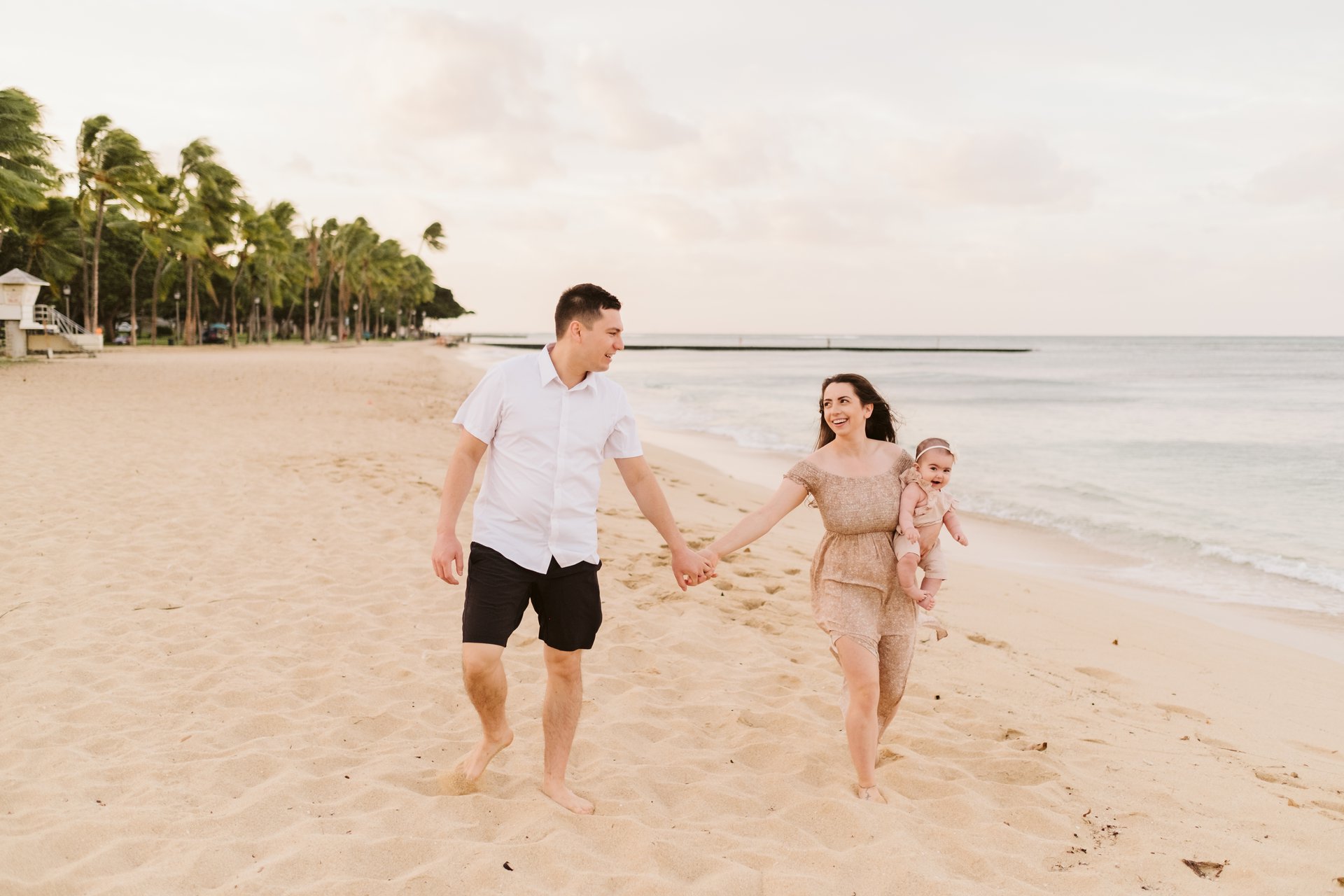 Honolulu-United States-travel-story-Flytographer-26