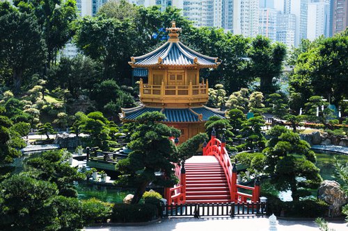 Hong Kong photoshoot at Chi Lin Nunnery & Nan Lian Garden