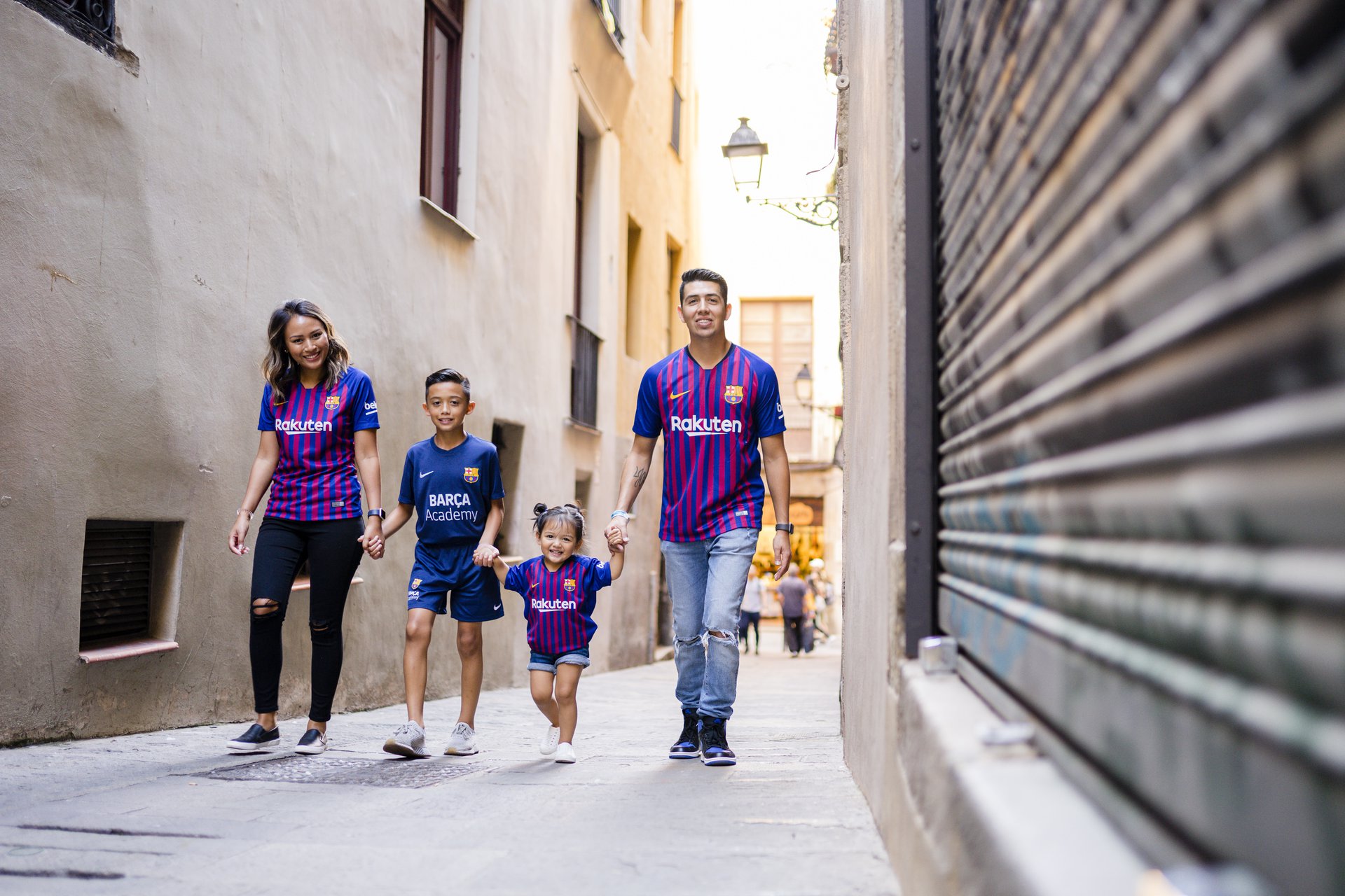 Barcelona-Spain-travel-story-Flytographer-5