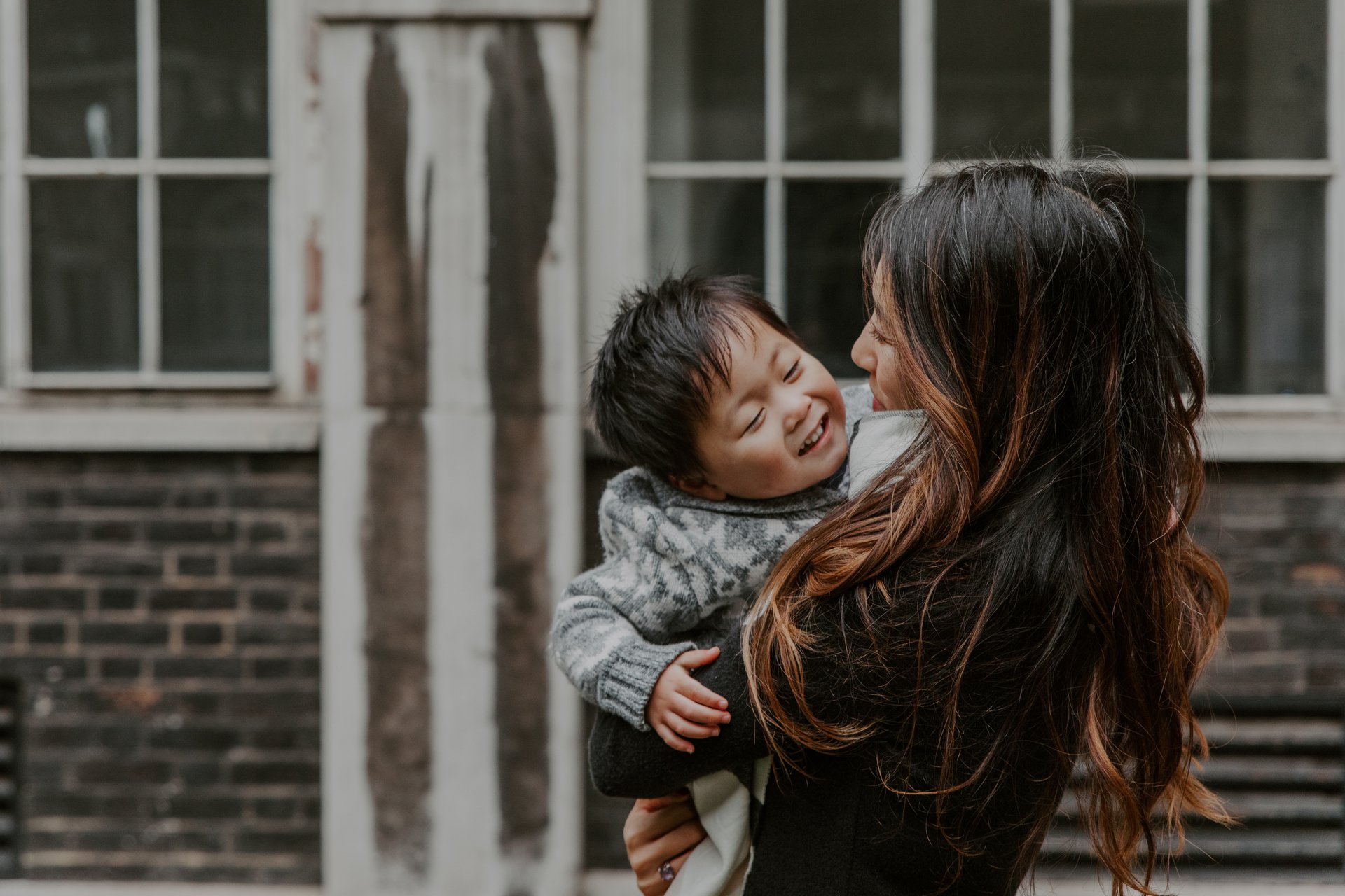 London-United Kingdom-travel-story-Flytographer-17