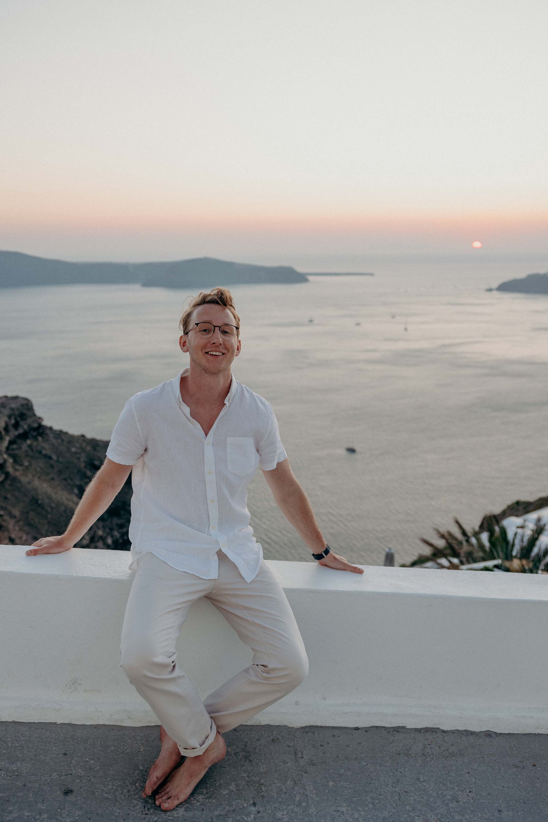 Santorini-Greece-travel-story-Flytographer-48