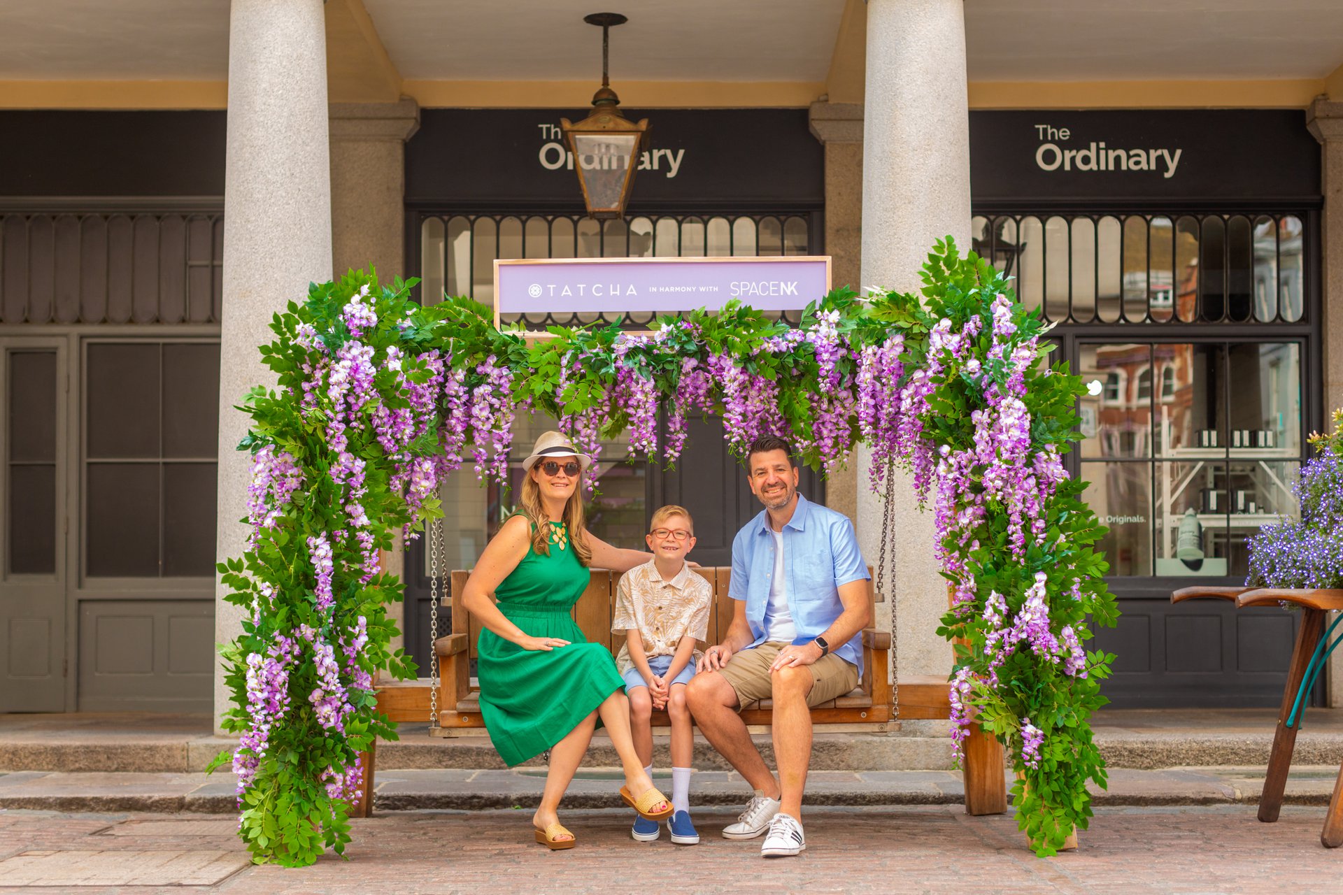 London-United Kingdom-travel-story-Flytographer-4