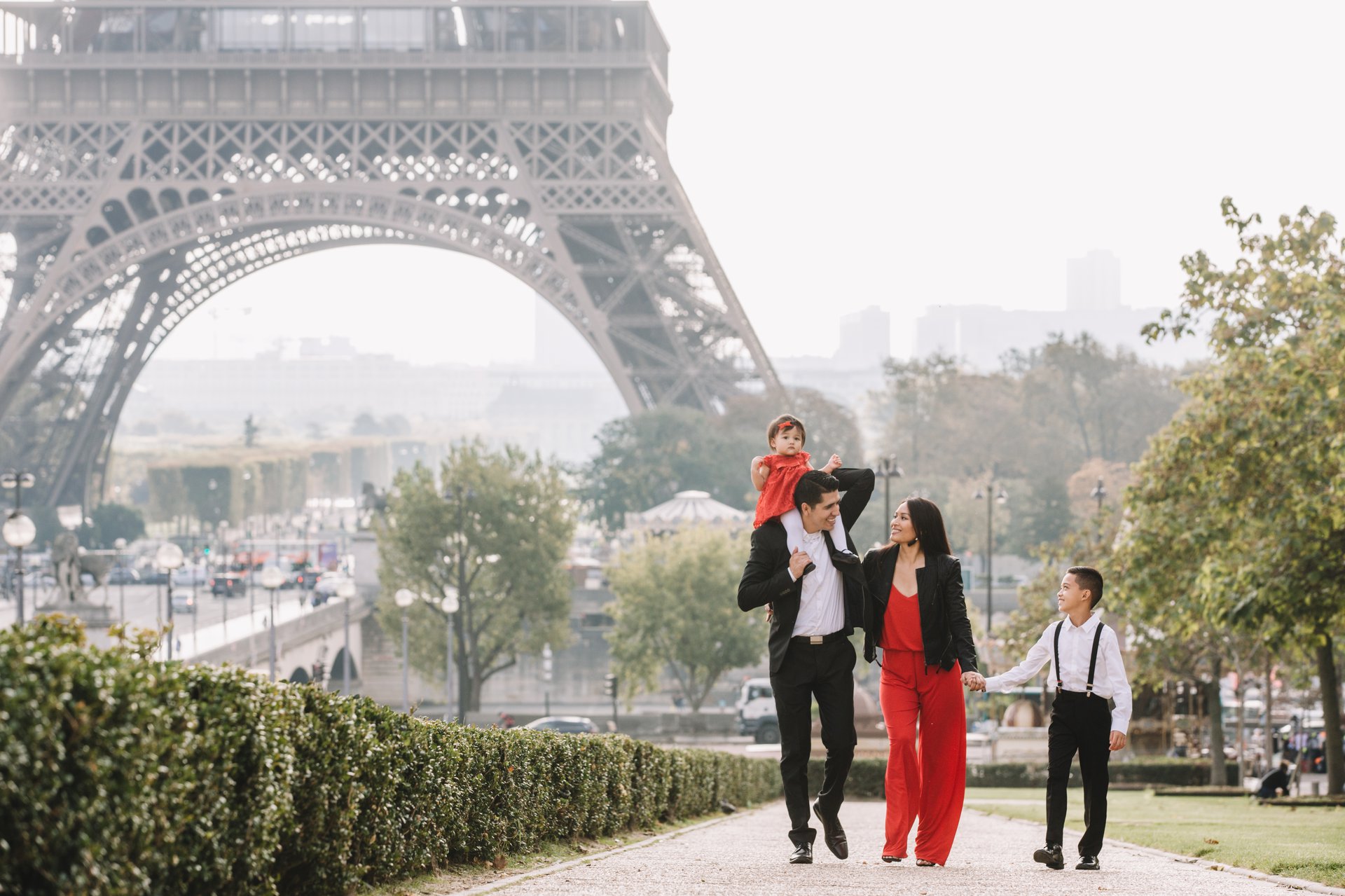 Paris-France-travel-story-Flytographer-4