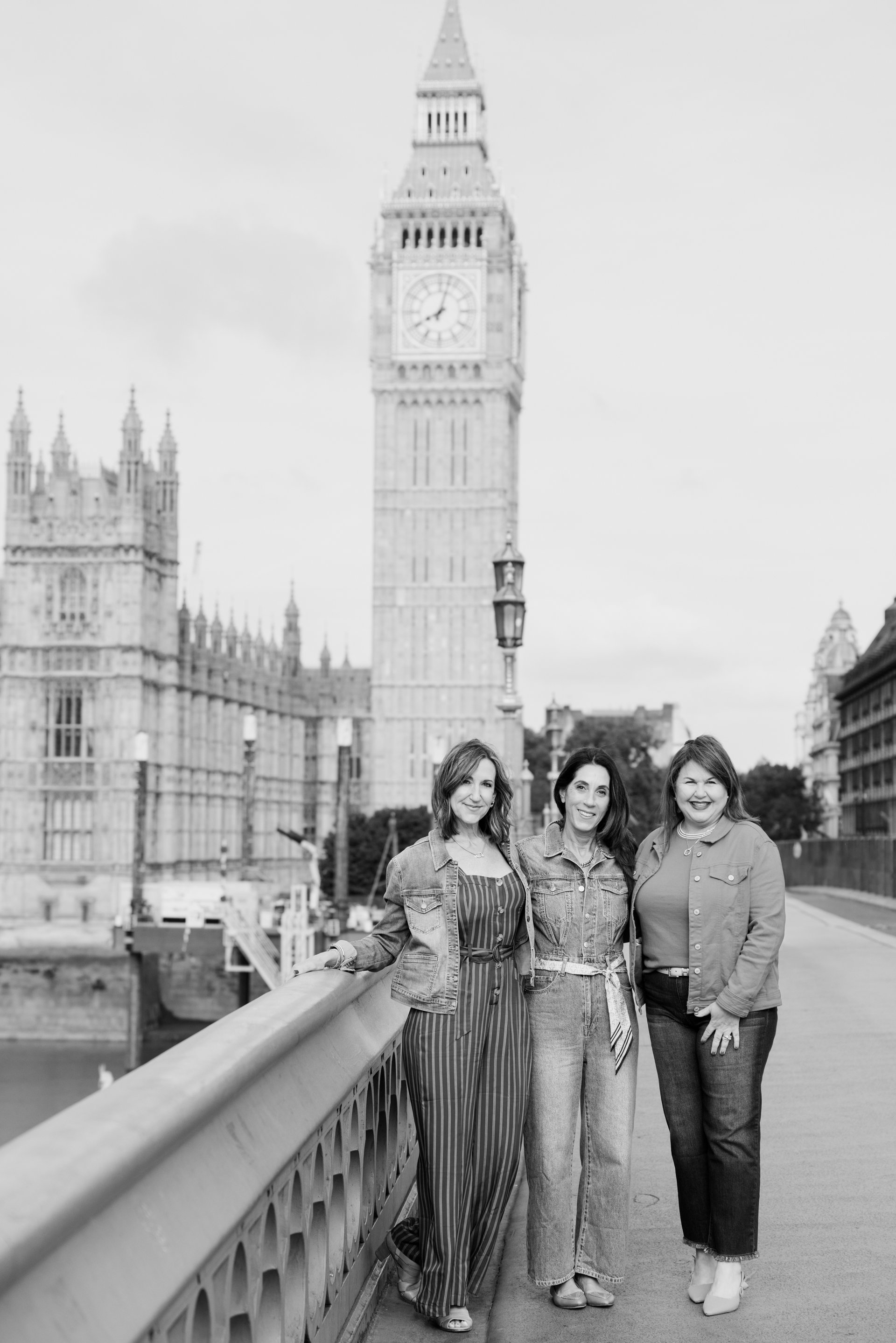 London-United Kingdom-travel-story-Flytographer-10