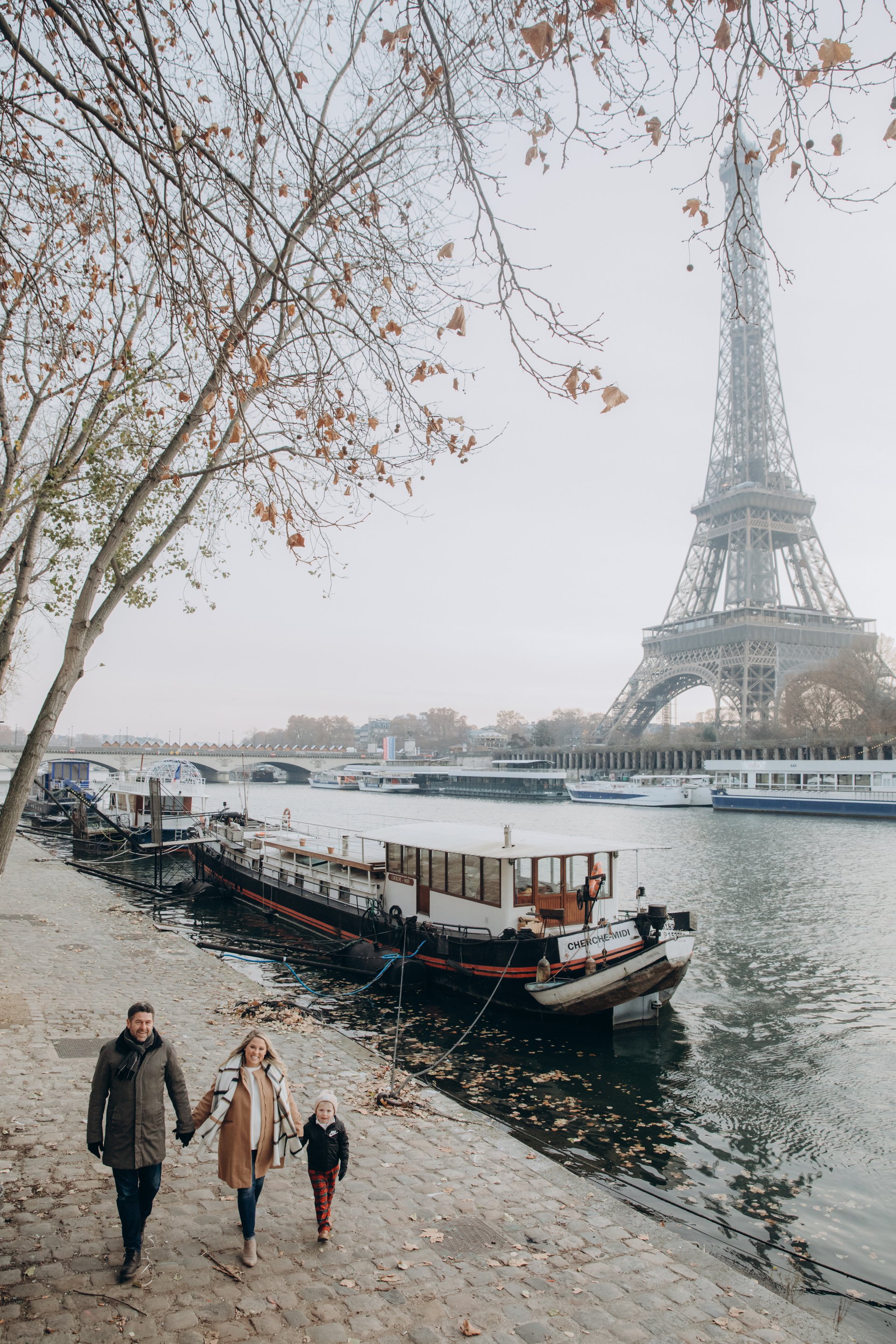 Paris-France-travel-story-Flytographer-17