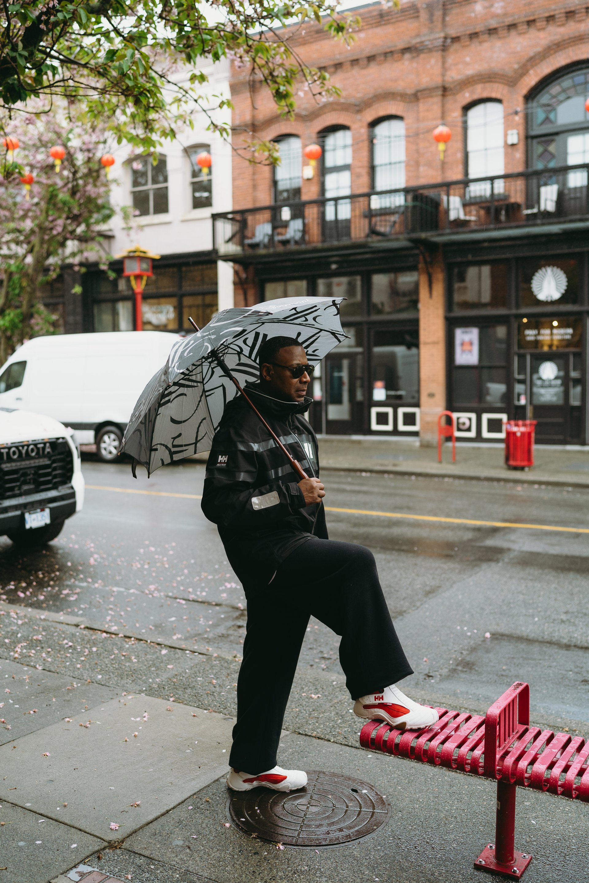 Victoria-Canada-travel-story-Flytographer-14