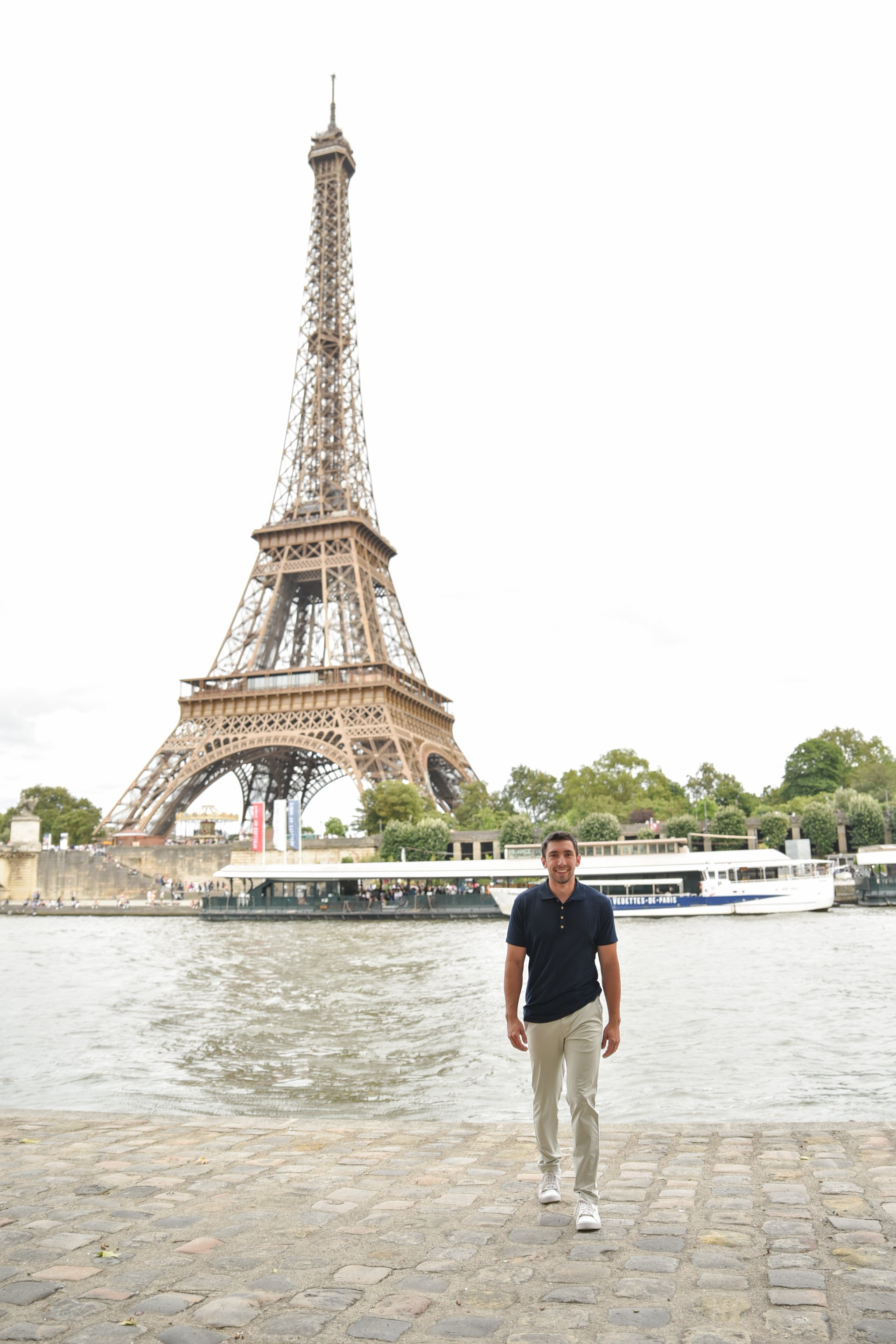 Paris-France-travel-story-Flytographer-43