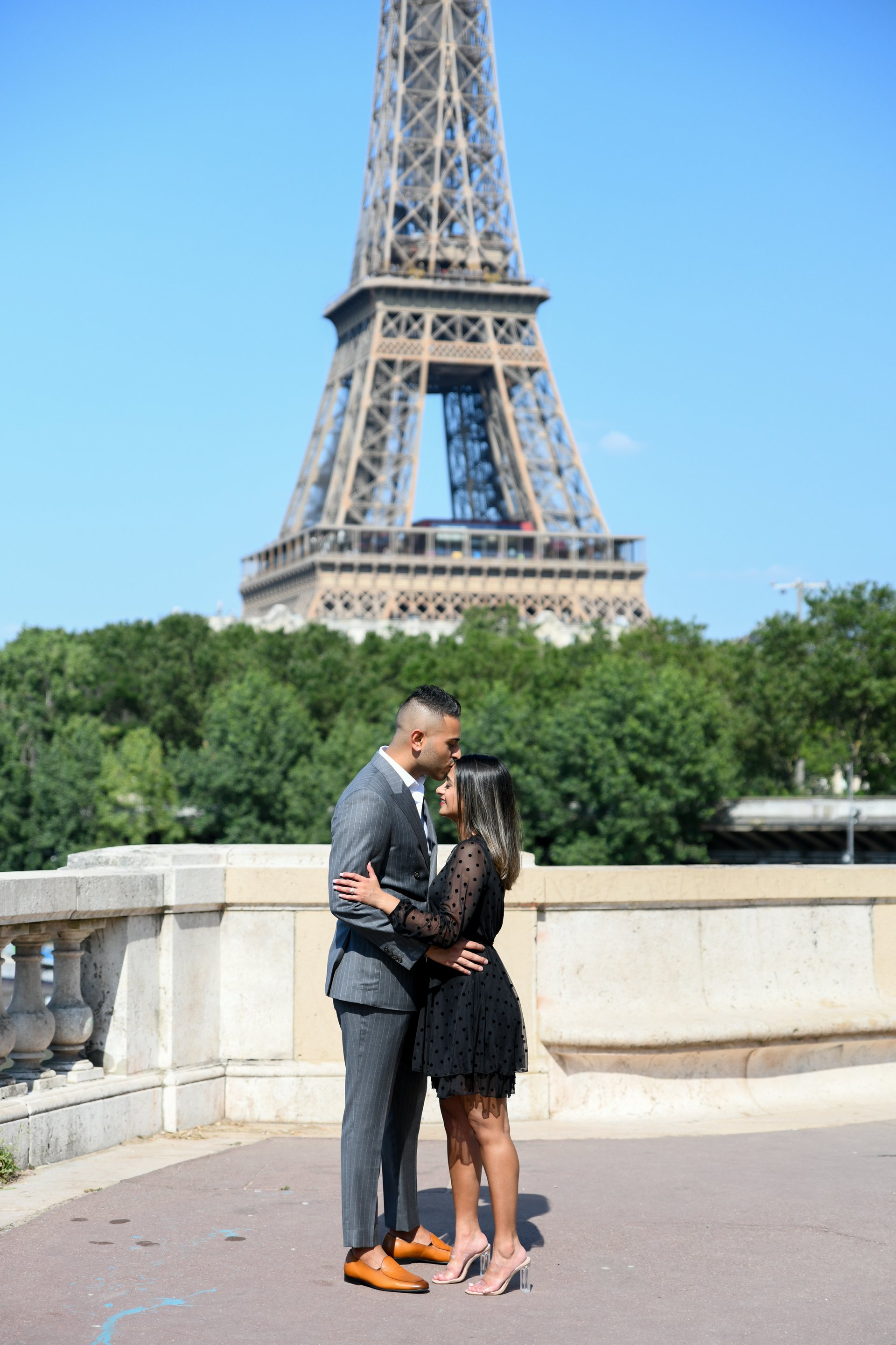 Paris-France-travel-story-Flytographer-3