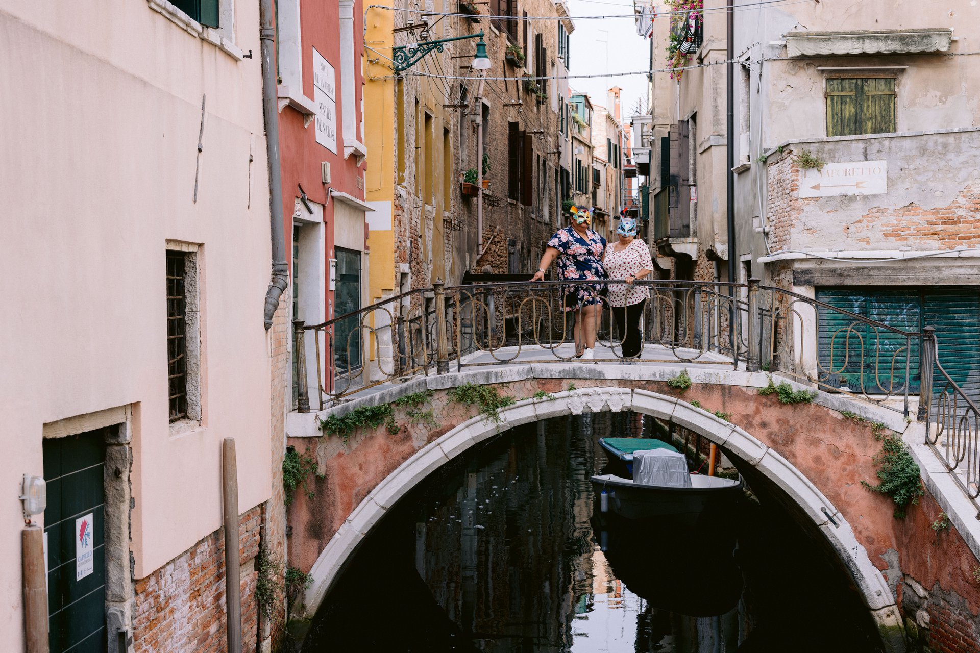 Venice-Italy-travel-story-Flytographer-12