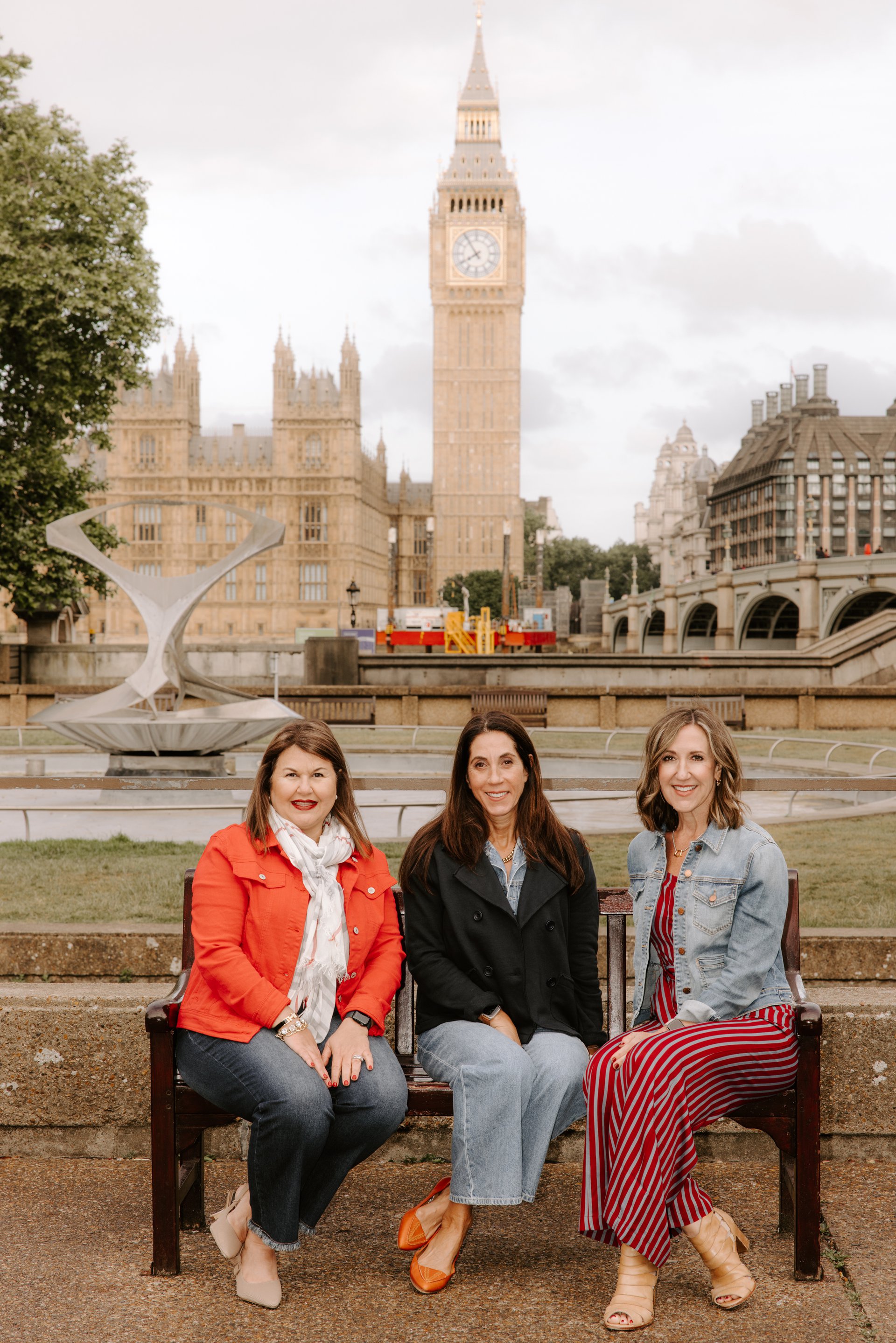 London-United Kingdom-travel-story-Flytographer-7