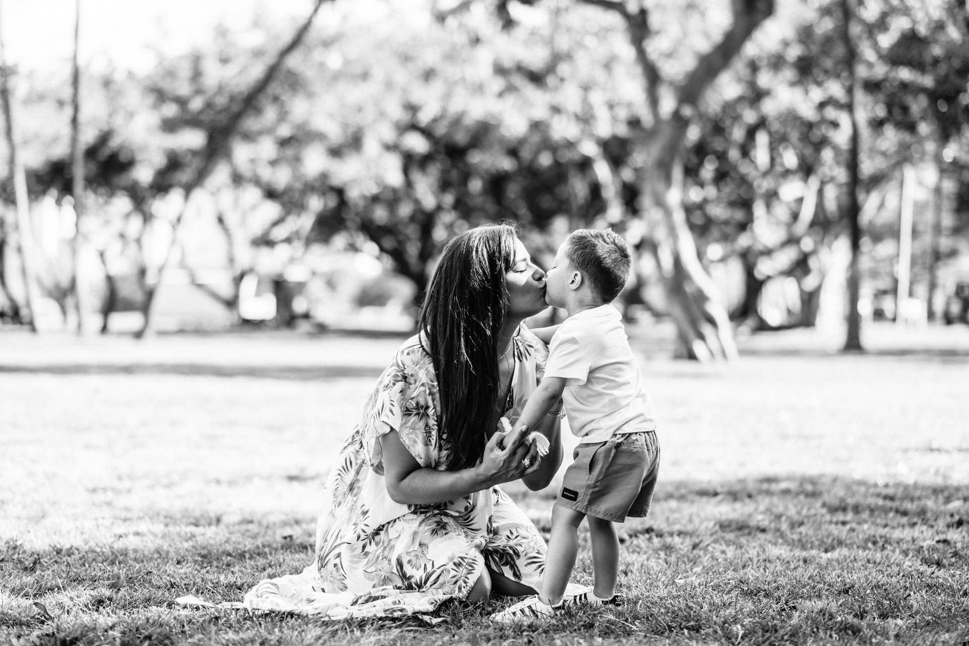 Honolulu-United States-travel-story-Flytographer-2
